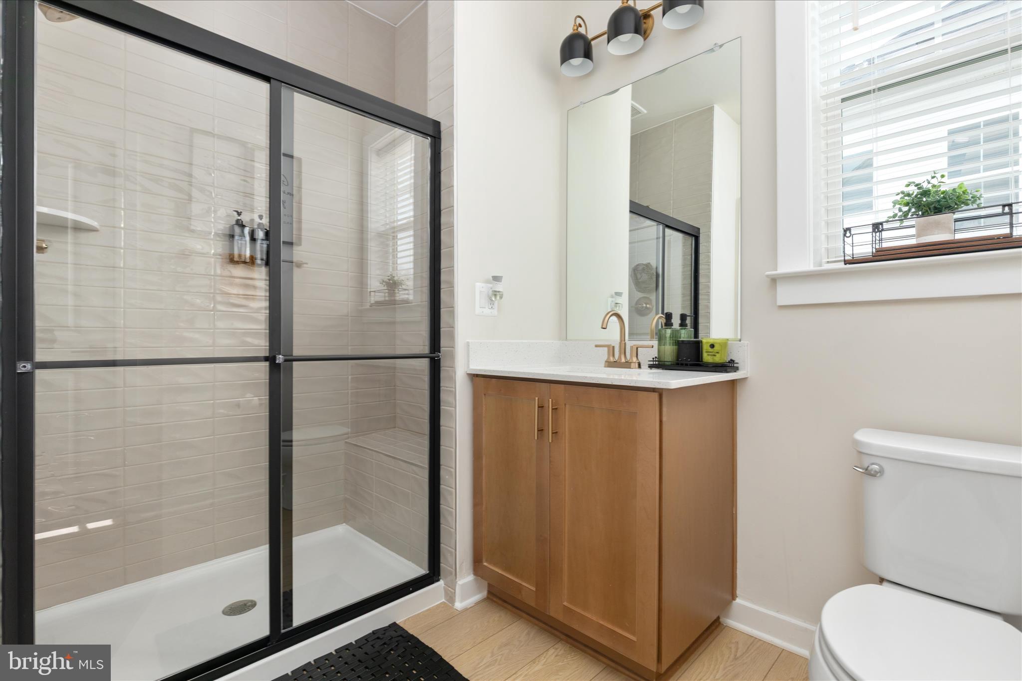 SOUTHLAKE - Residential