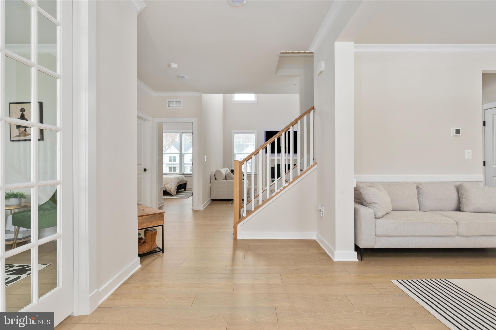 423 MEADOW CREEK DRIVE