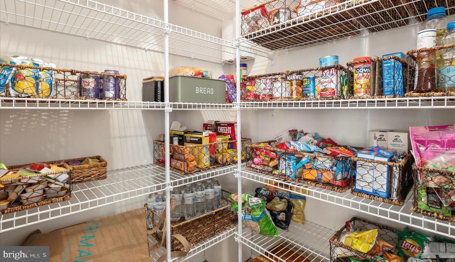 SOUTHLAKE - Residential