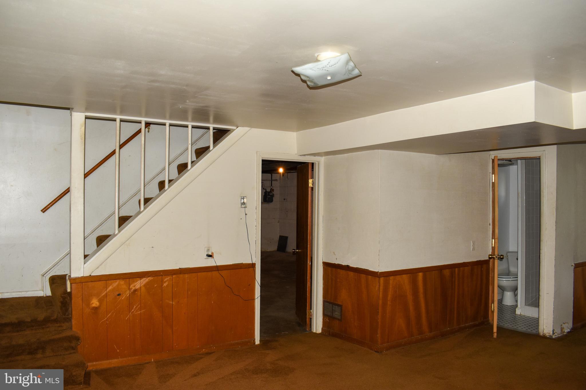 NEW CARROLLTON - Residential