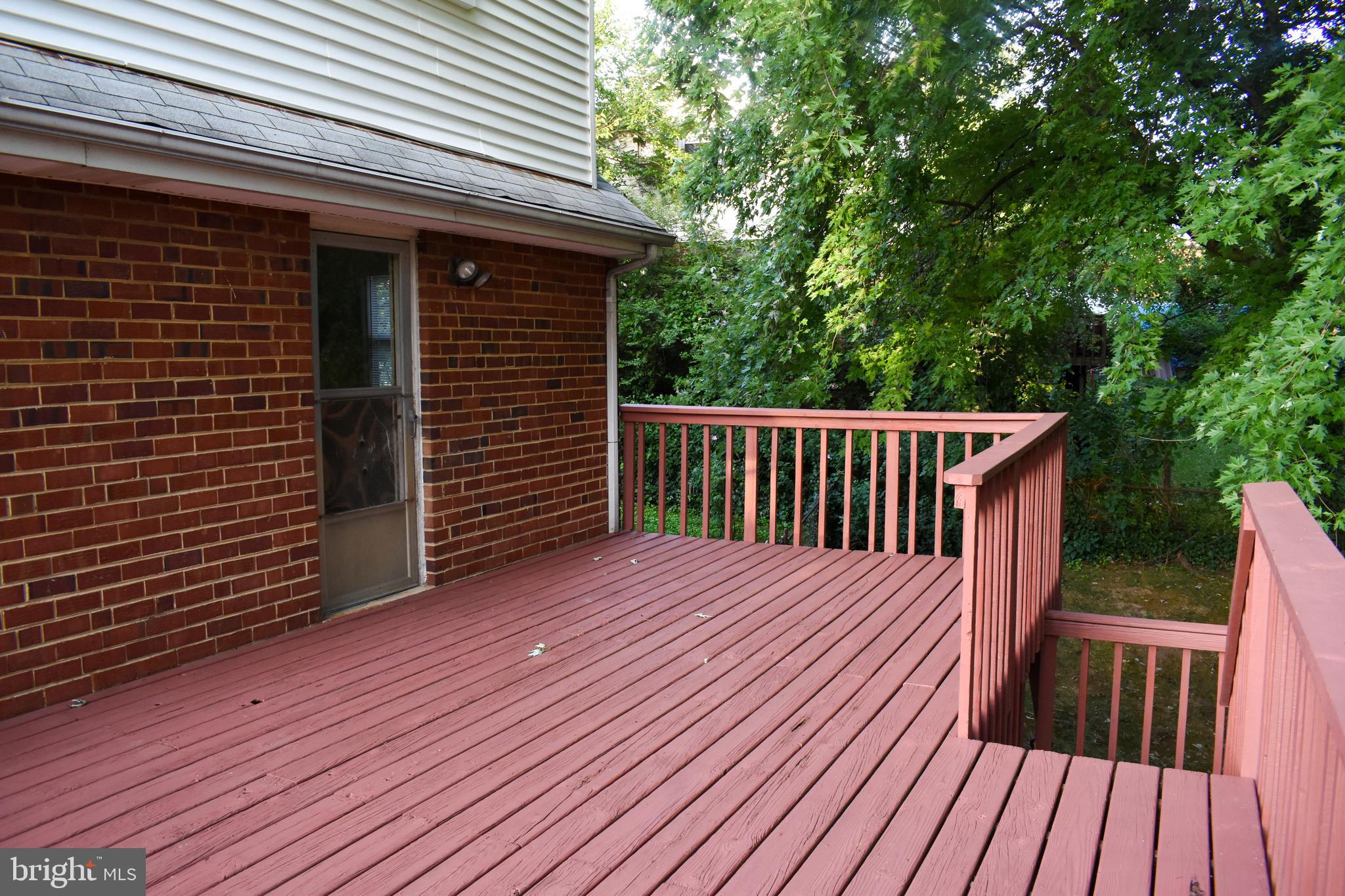 NEW CARROLLTON - Residential