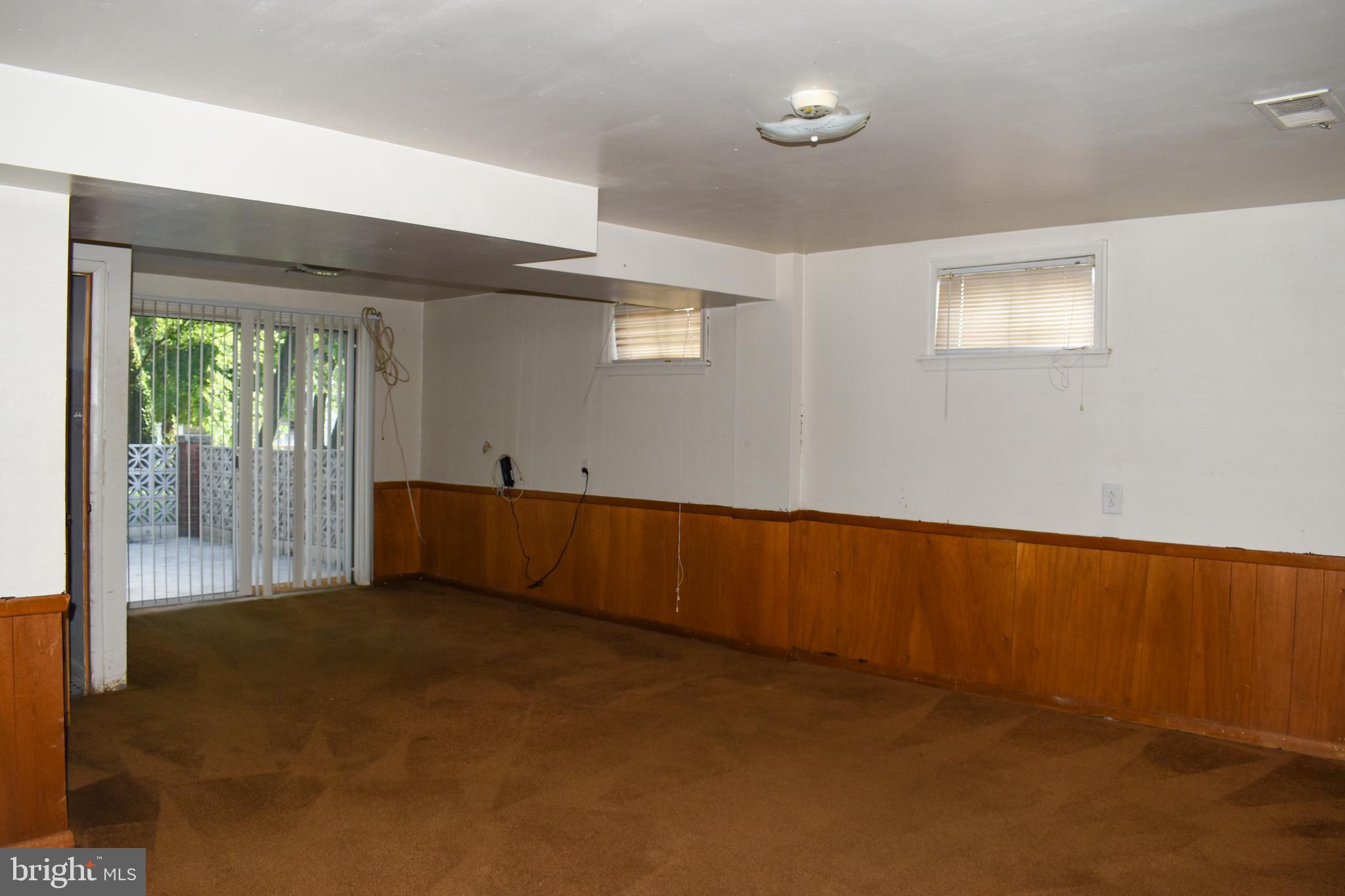 NEW CARROLLTON - Residential