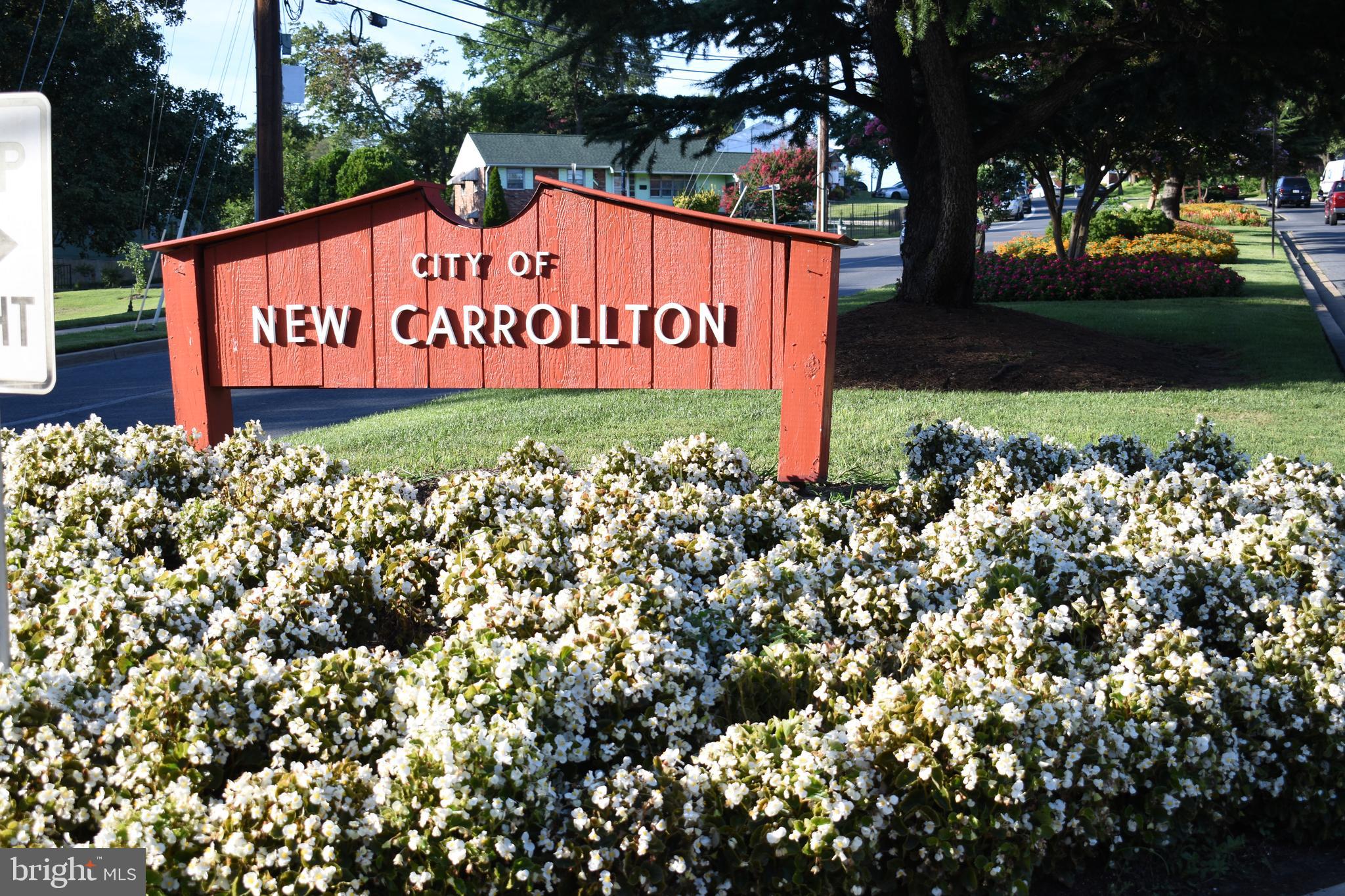 NEW CARROLLTON - Residential