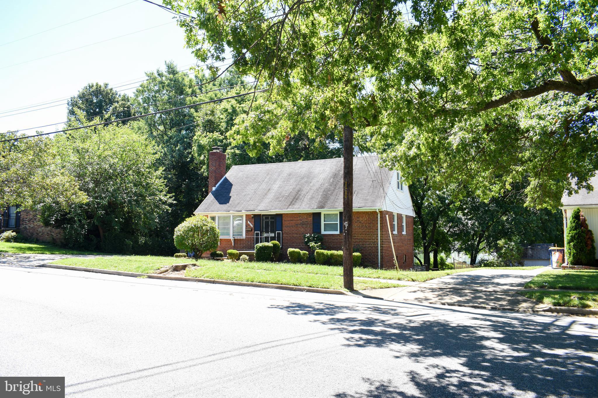 NEW CARROLLTON - Residential