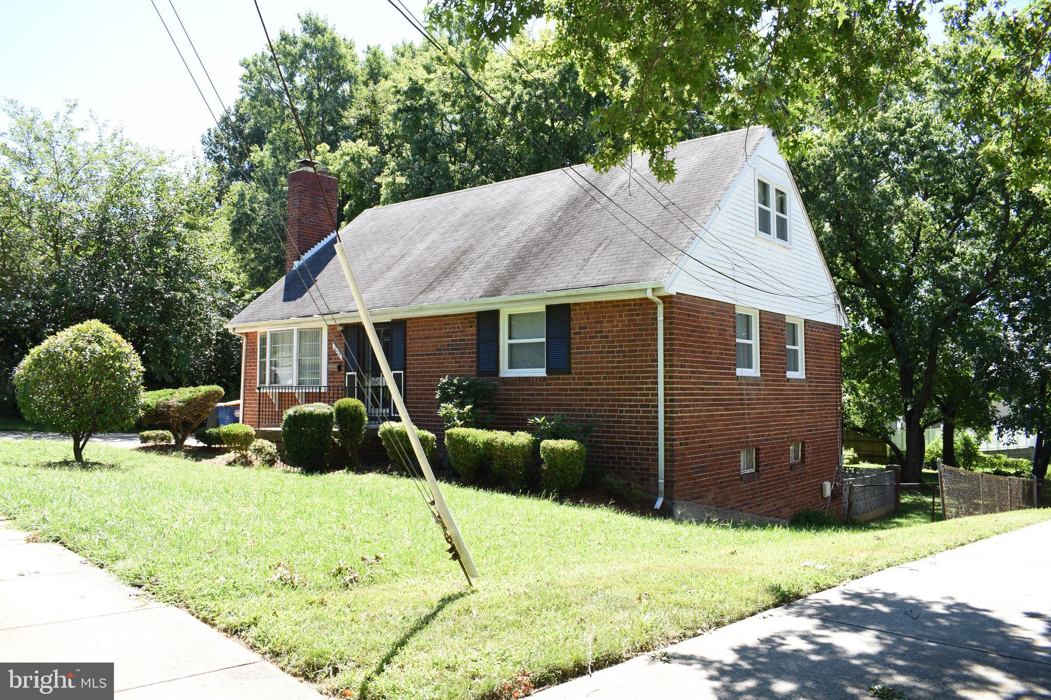 NEW CARROLLTON - Residential