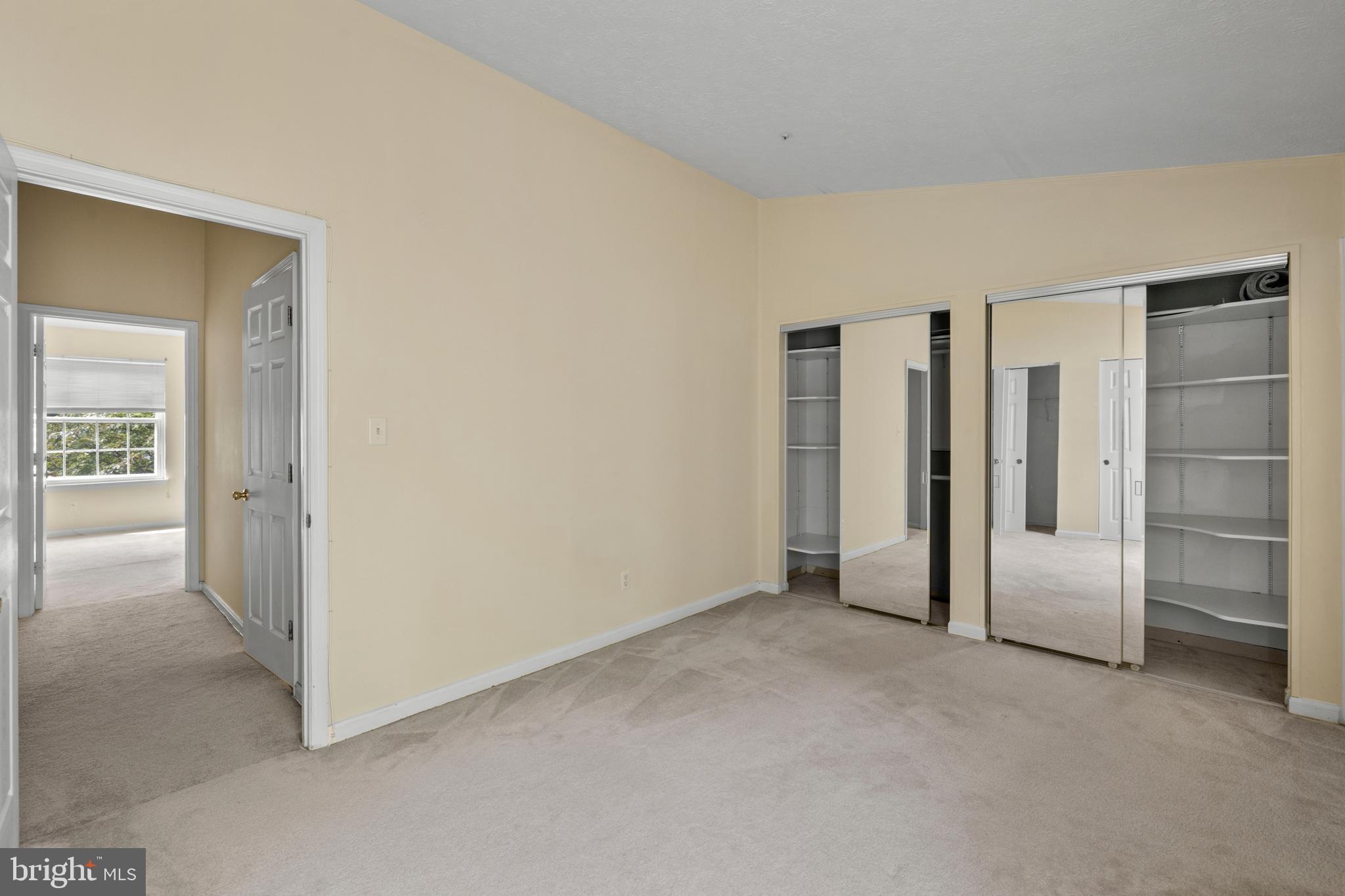 CONSTANT WOODS - Residential