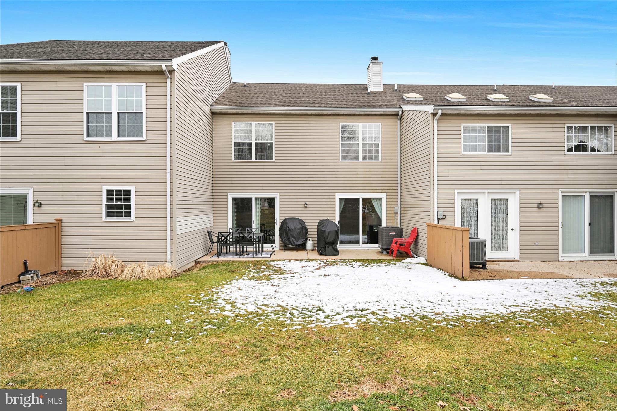 HILLTOP - Residential