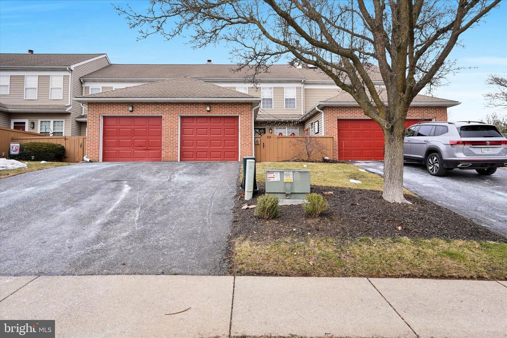 Photo of 214 Winding Hill Drive, LANCASTER, PA 17601 (MLS # PALA2083710)