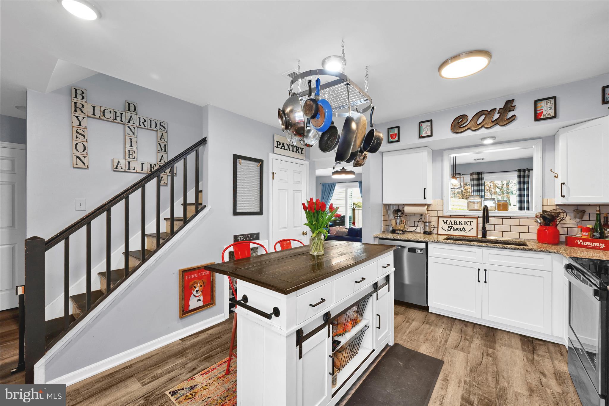 HILLTOP - Residential