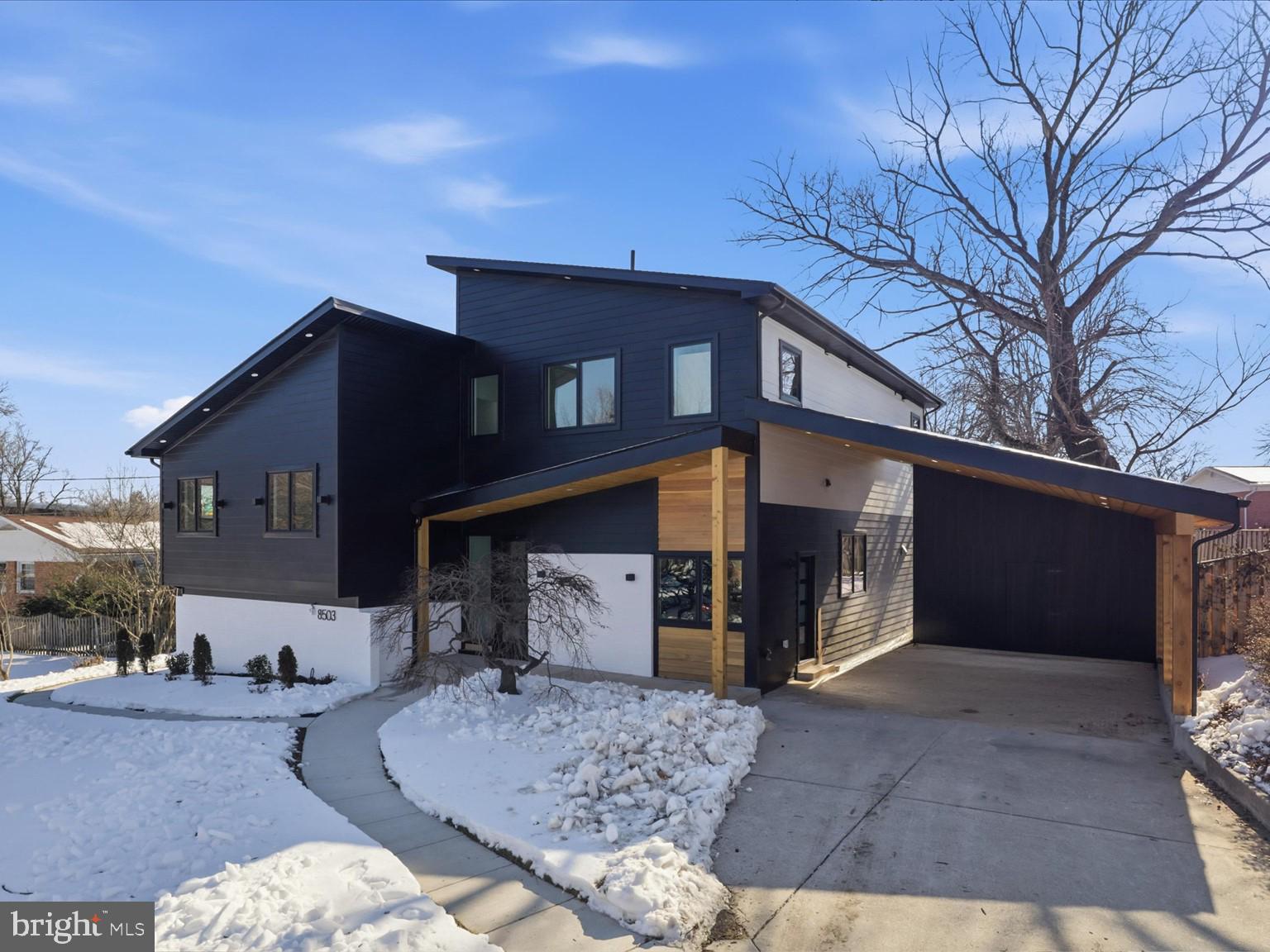 8503 MARQUETTE STREET