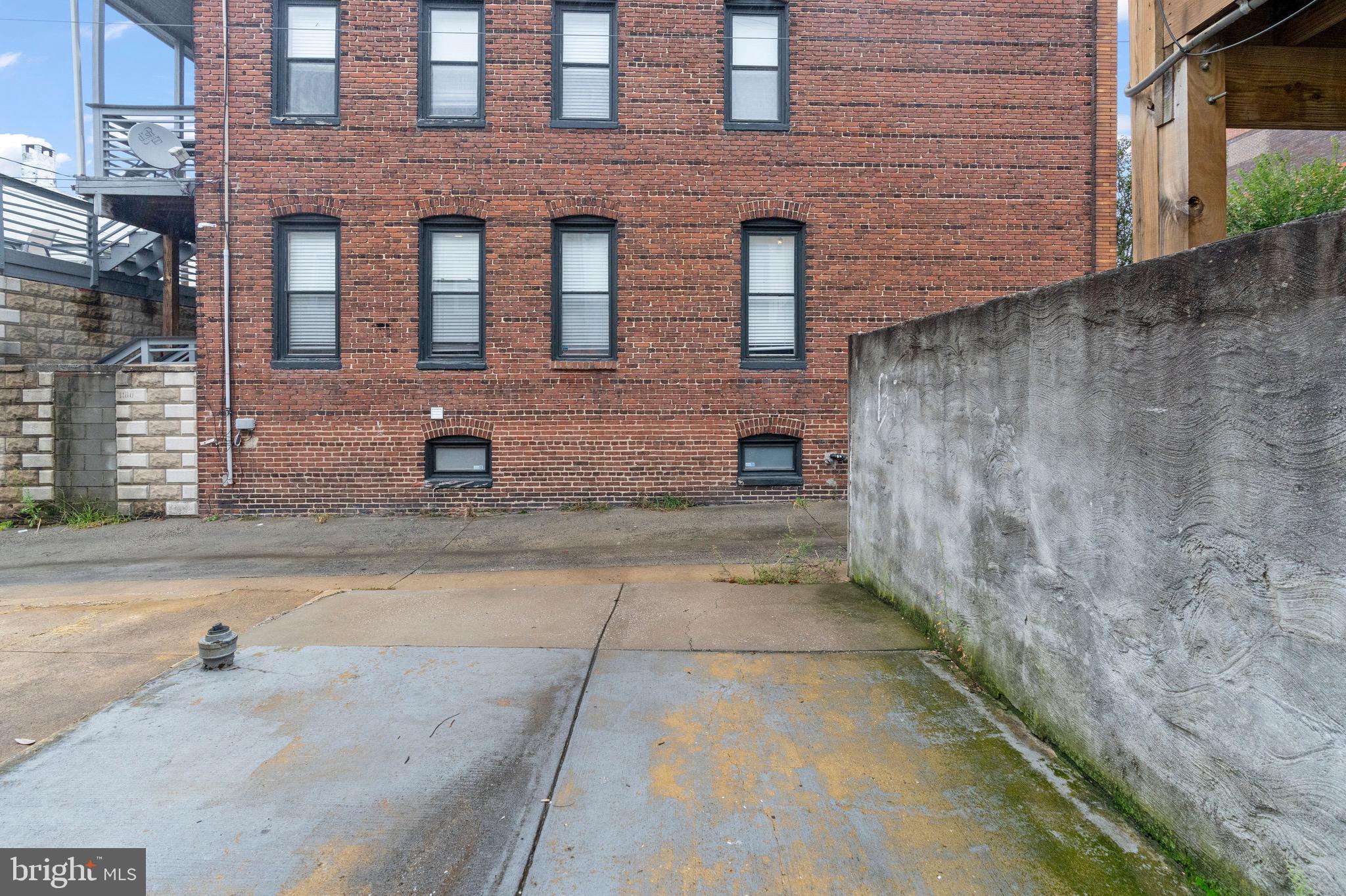PATTERSON PARK - Residential Lease