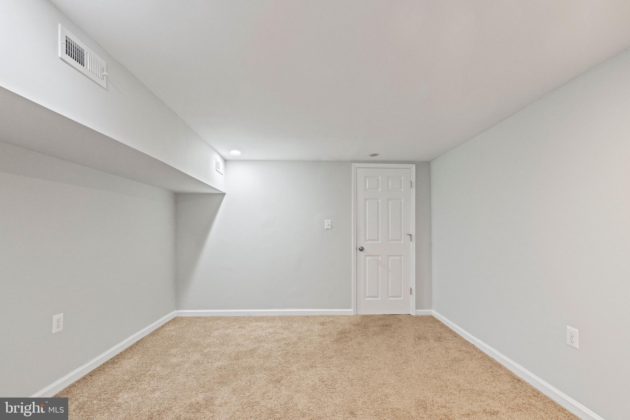 PATTERSON PARK - Residential Lease
