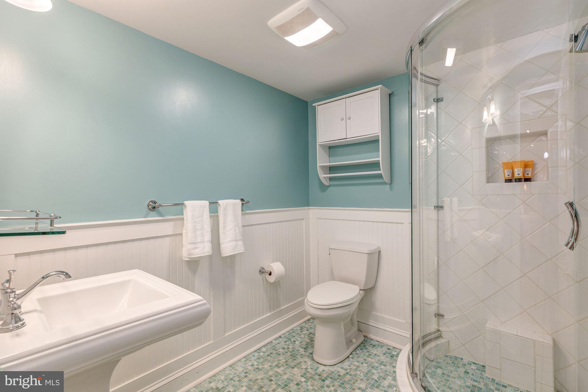 BELLEVUE FOREST - Residential