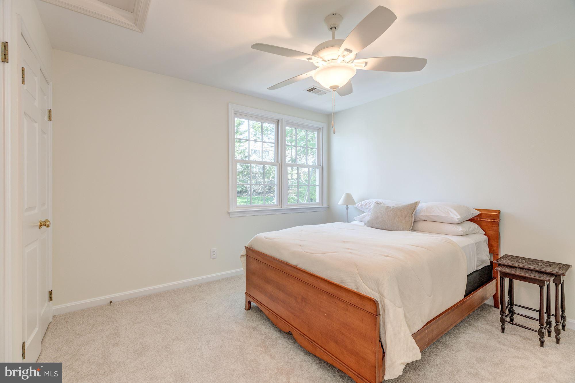 BELLEVUE FOREST - Residential