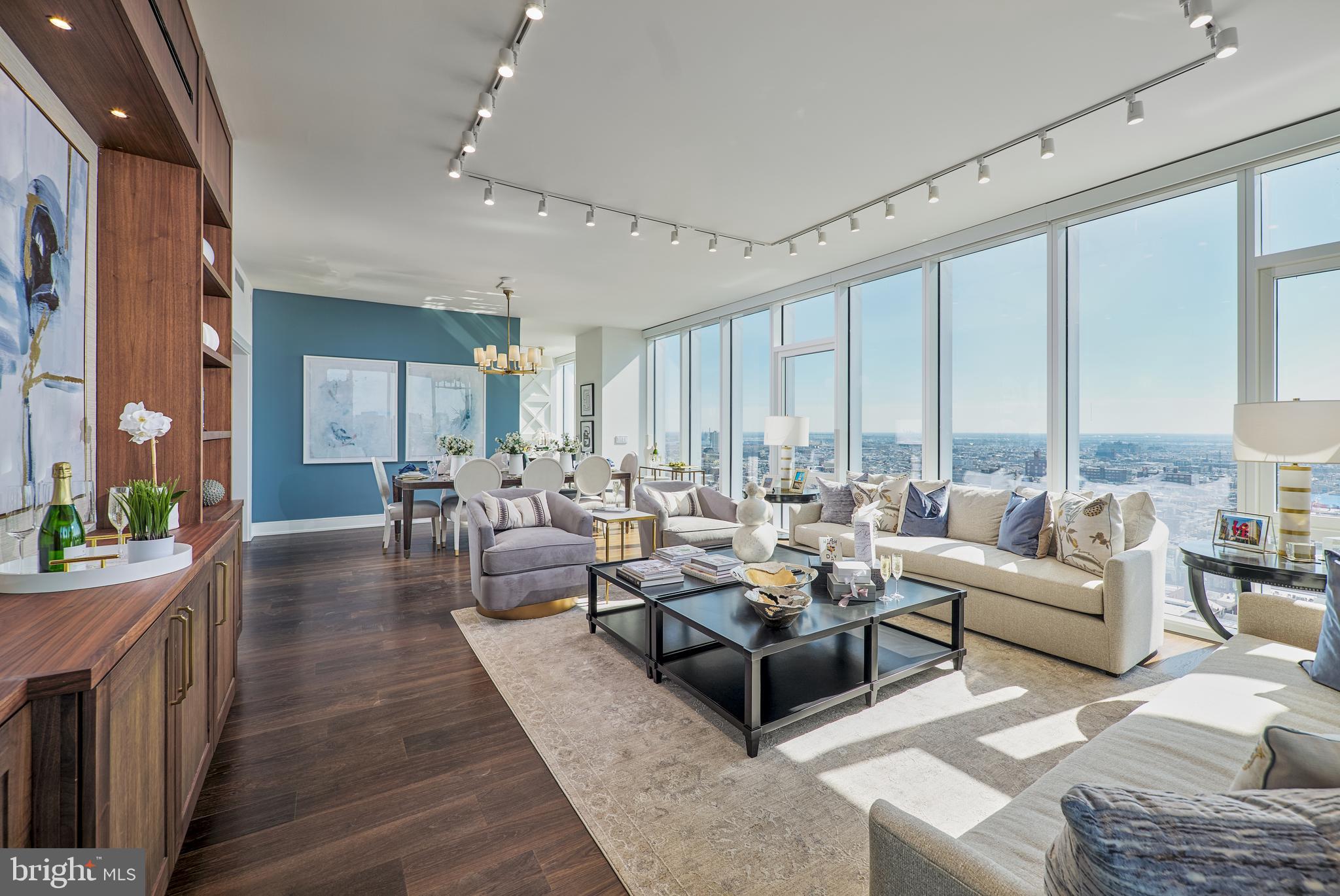 AVENUE OF THE ARTS - Residential