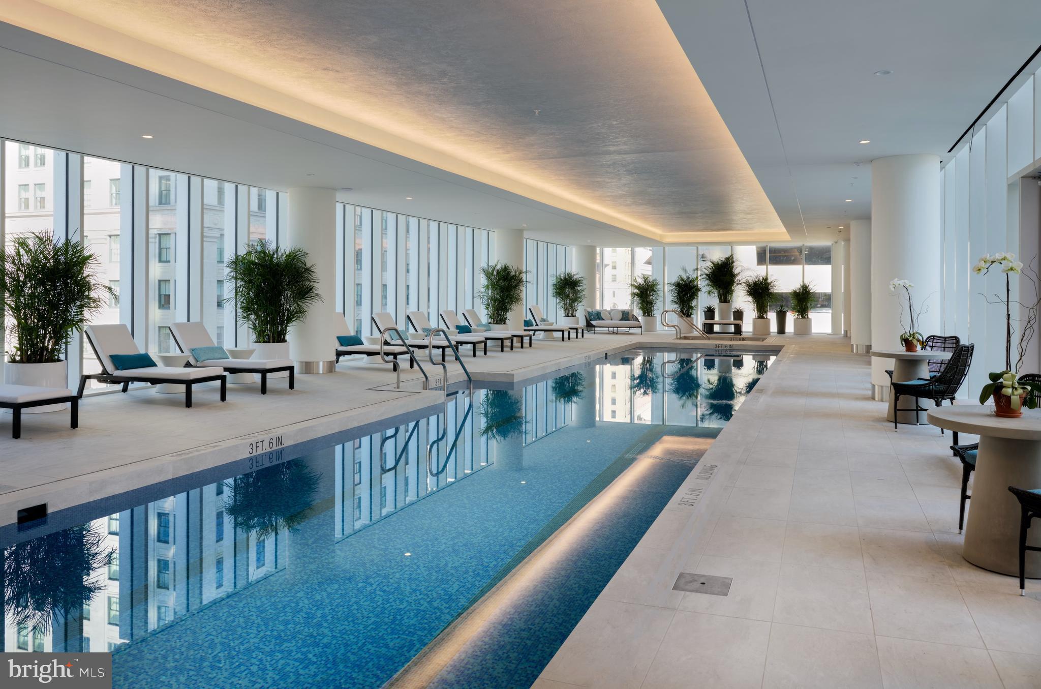 AVENUE OF THE ARTS - Residential