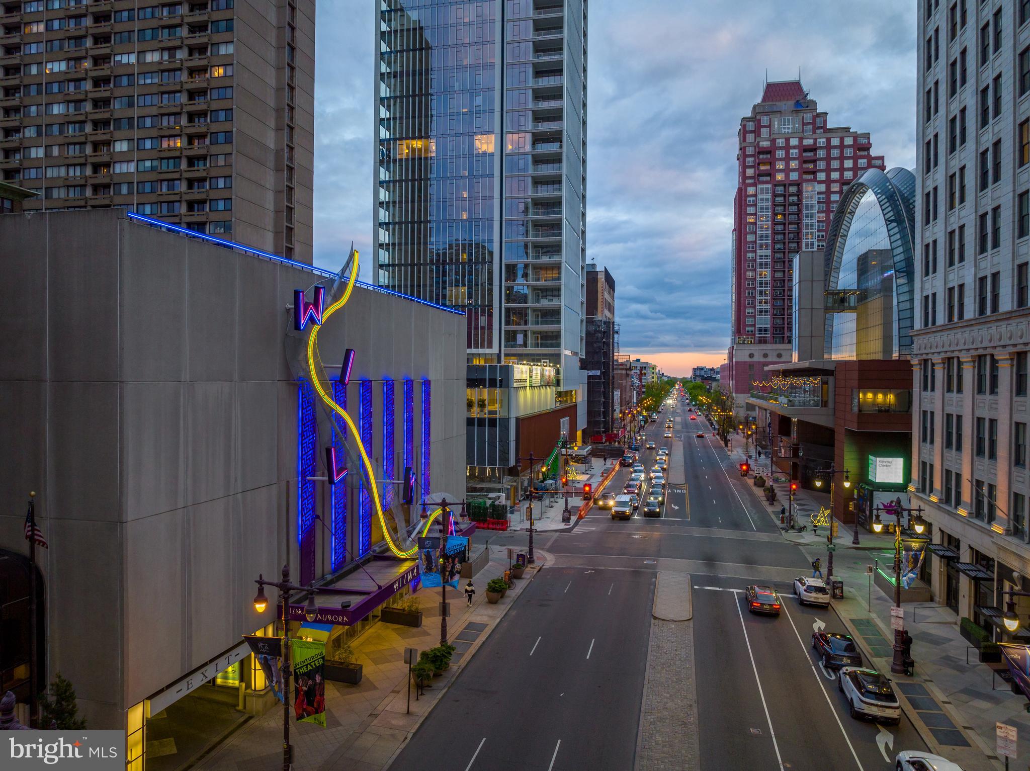 AVENUE OF THE ARTS - Residential