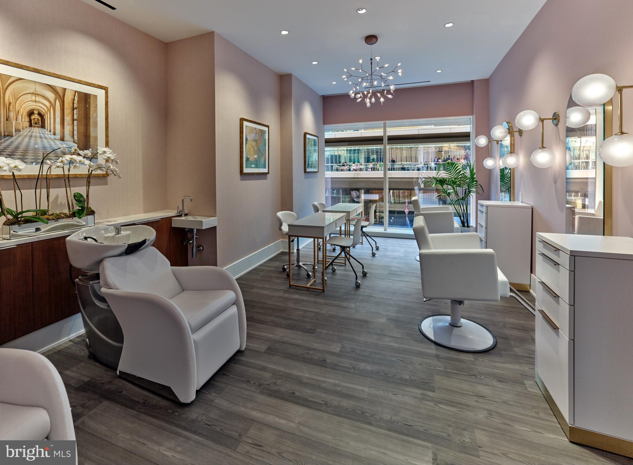 AVENUE OF THE ARTS - Residential