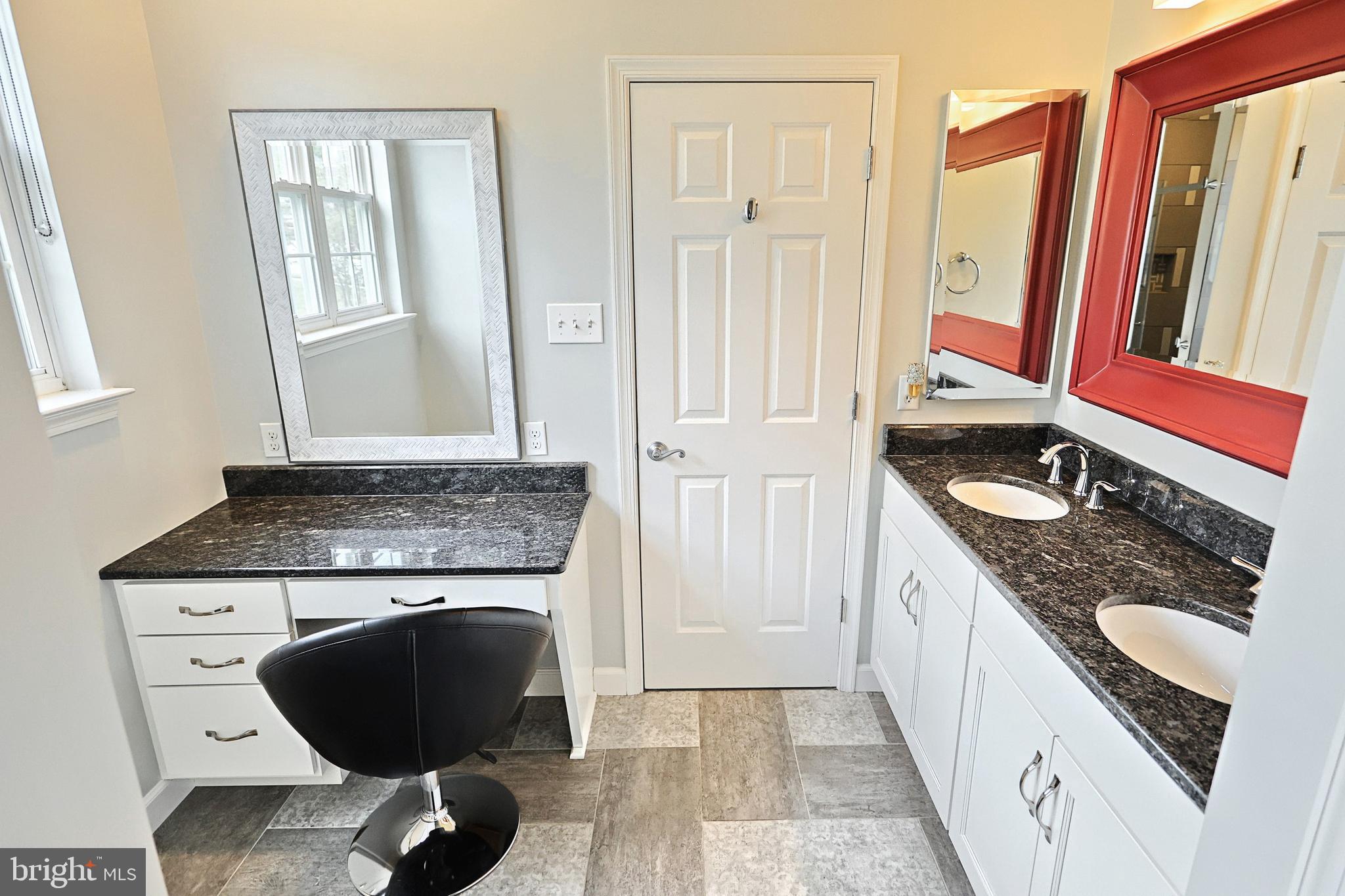 SUMMER'S GLEN - Residential