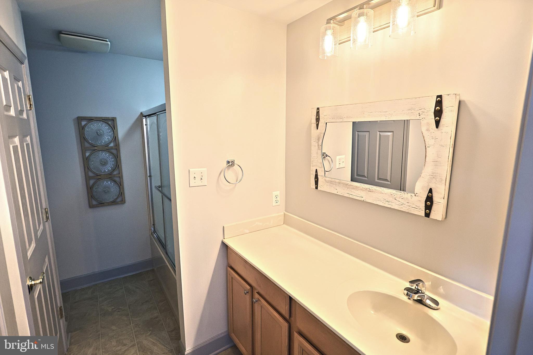 SUMMER'S GLEN - Residential