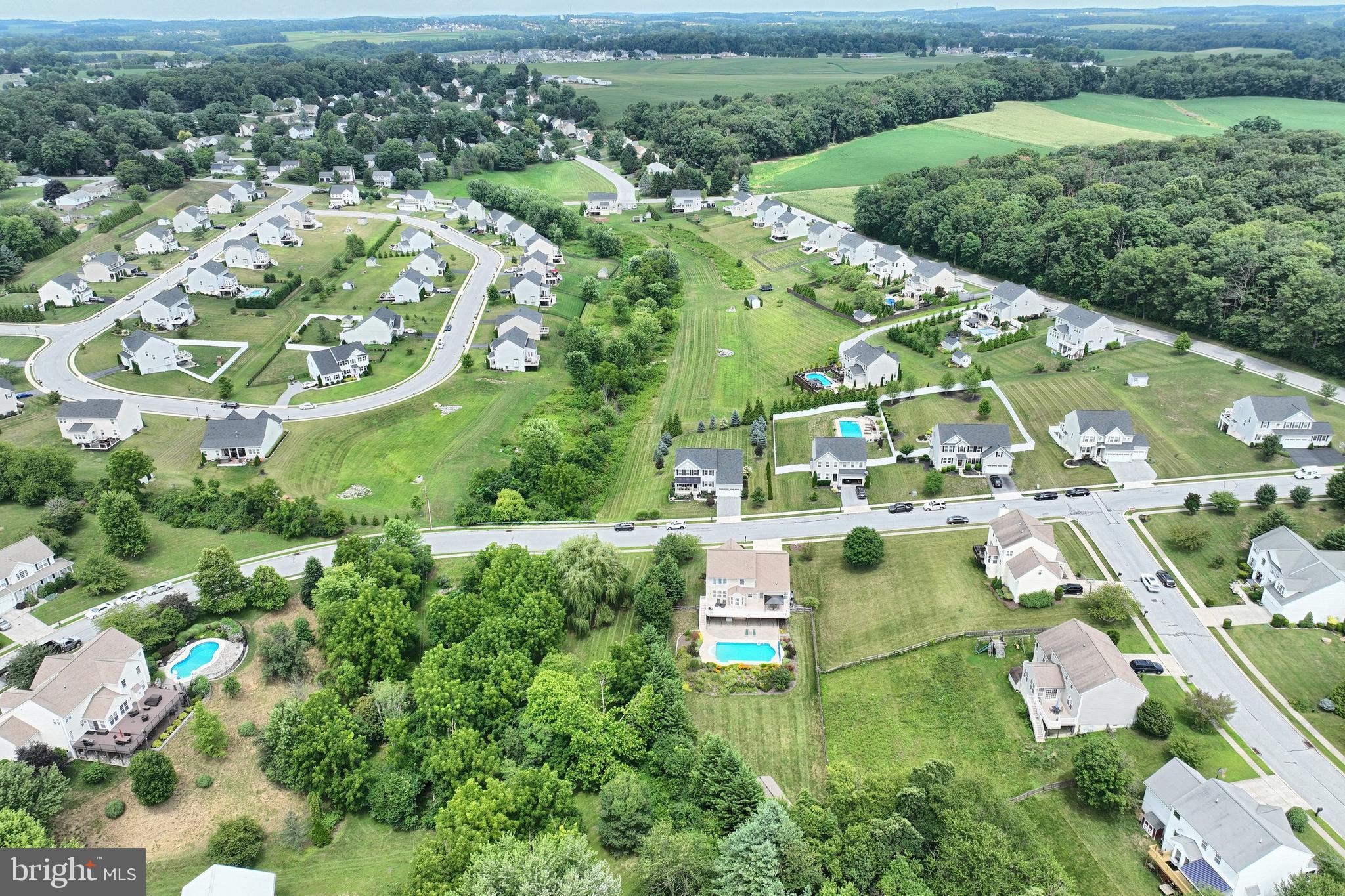 SUMMER'S GLEN - Residential