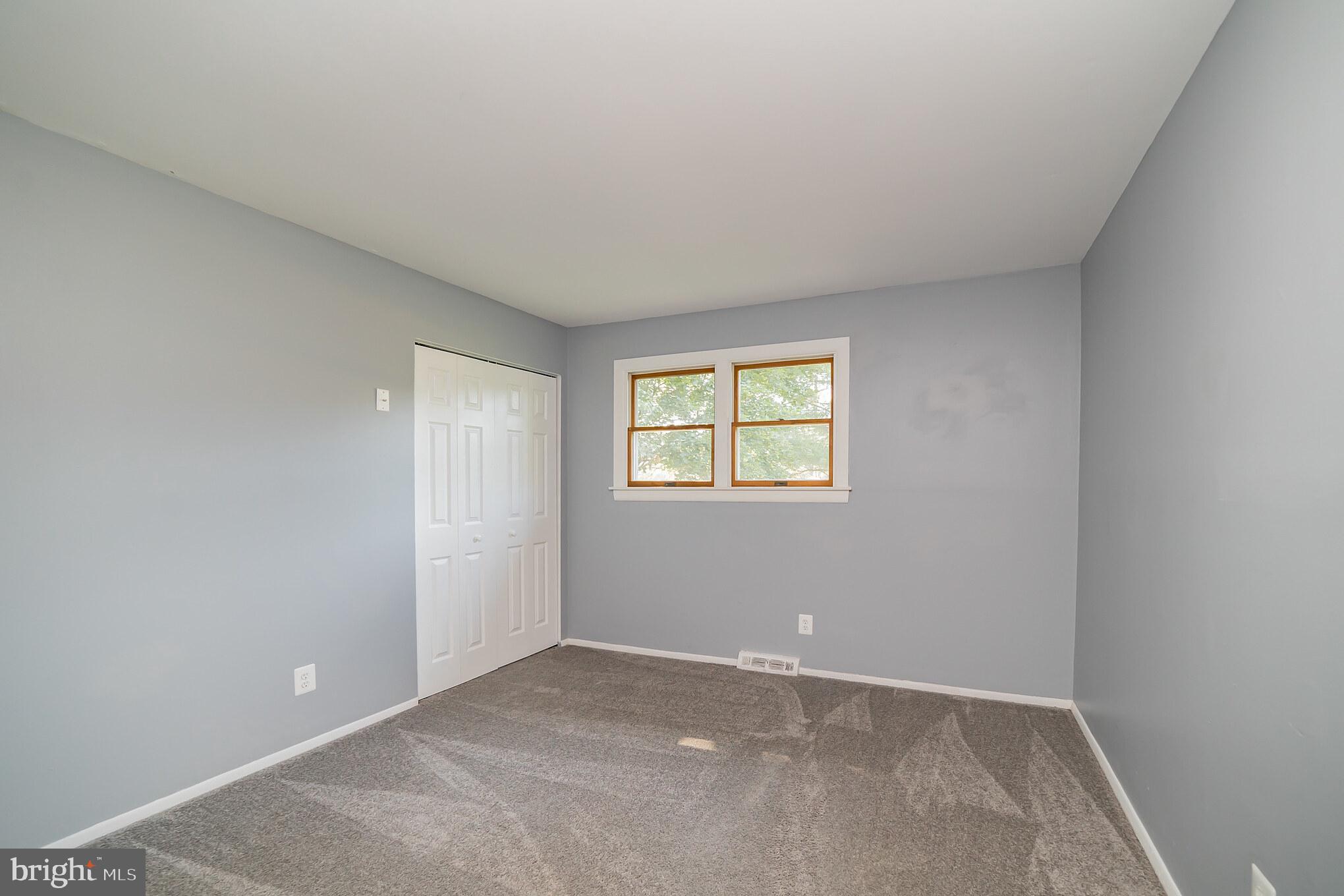 NORTHAMPTON - Residential Lease