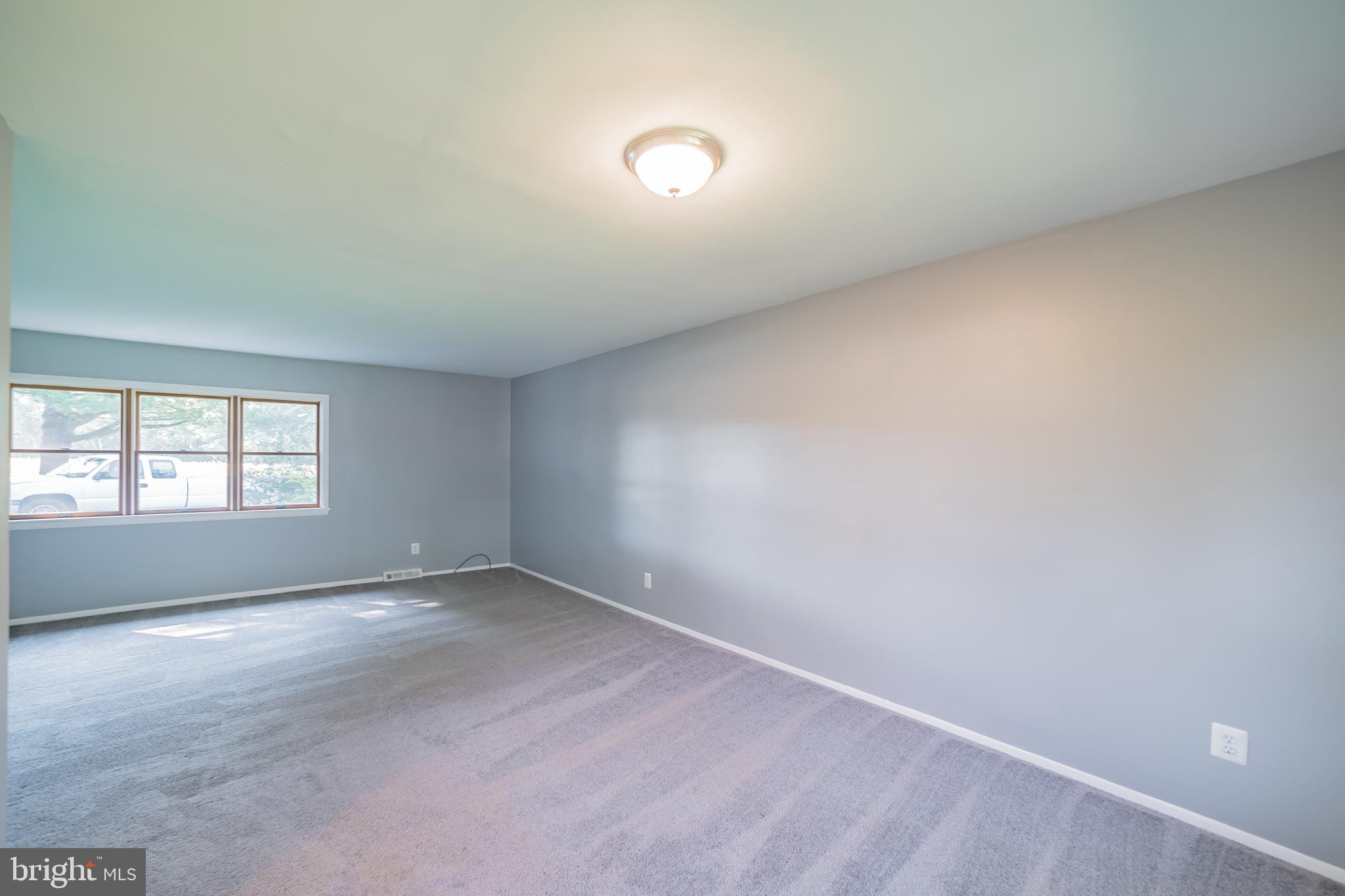 NORTHAMPTON - Residential Lease