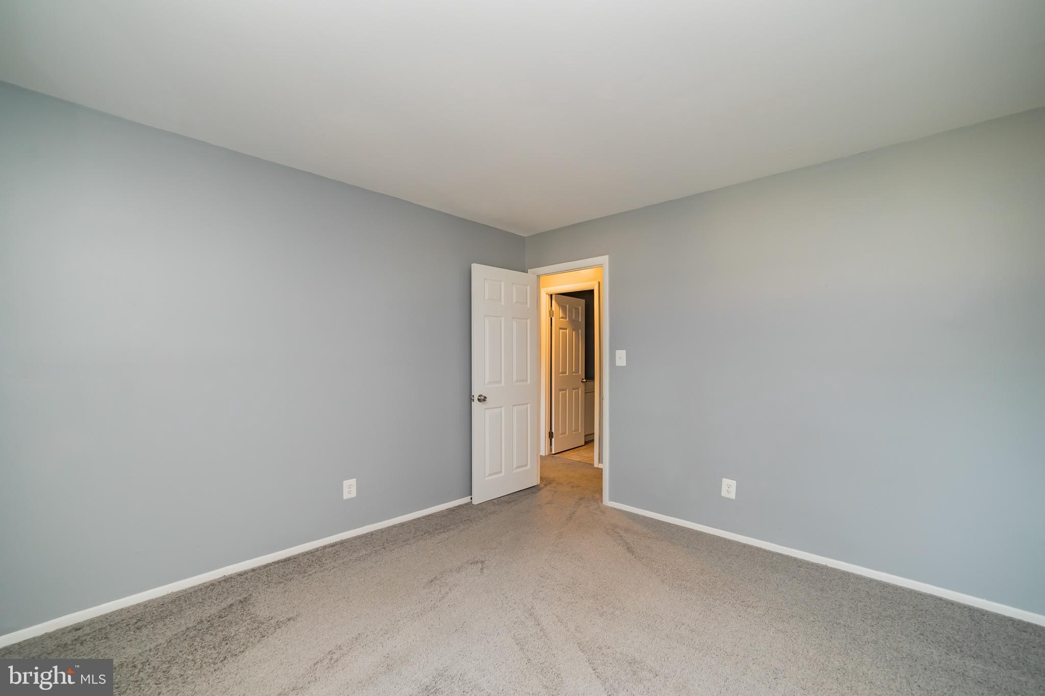 NORTHAMPTON - Residential Lease