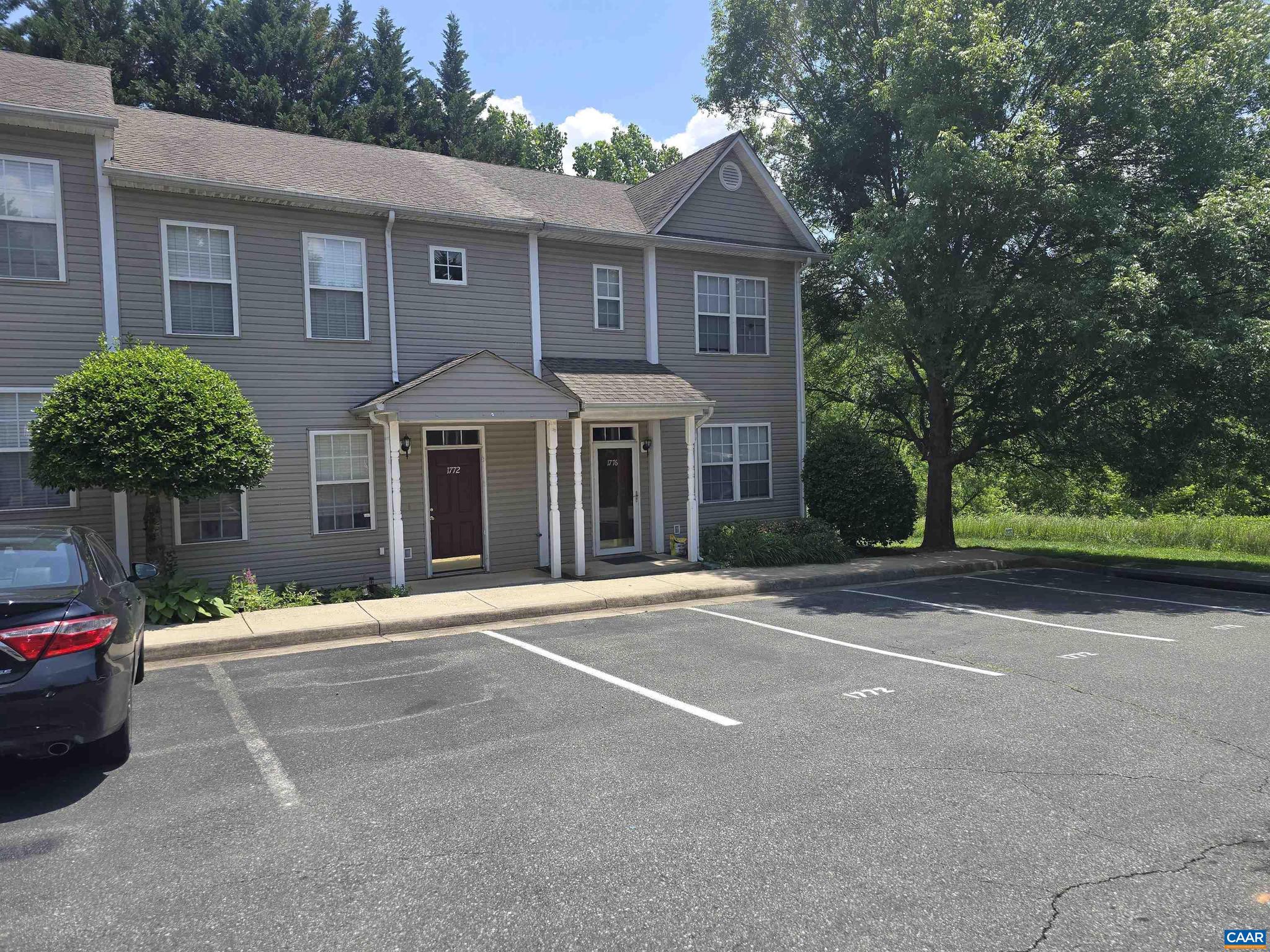 WEBLAND PARK CONDOS - Residential