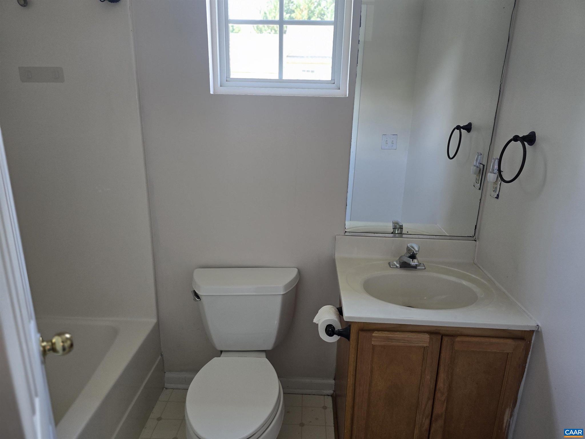 WEBLAND PARK CONDOS - Residential