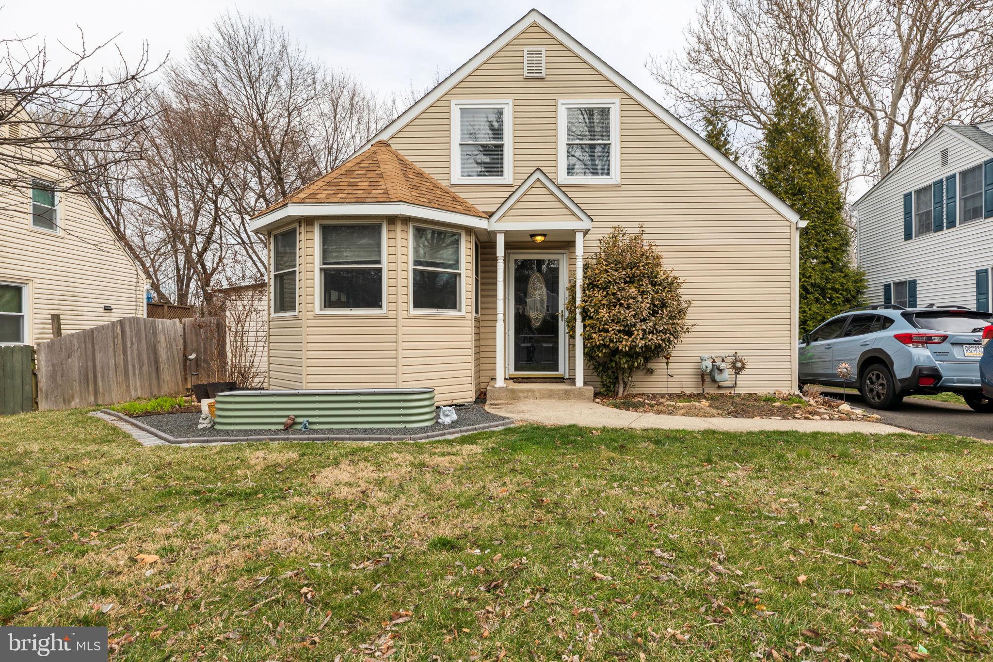 ROSLYN - Residential