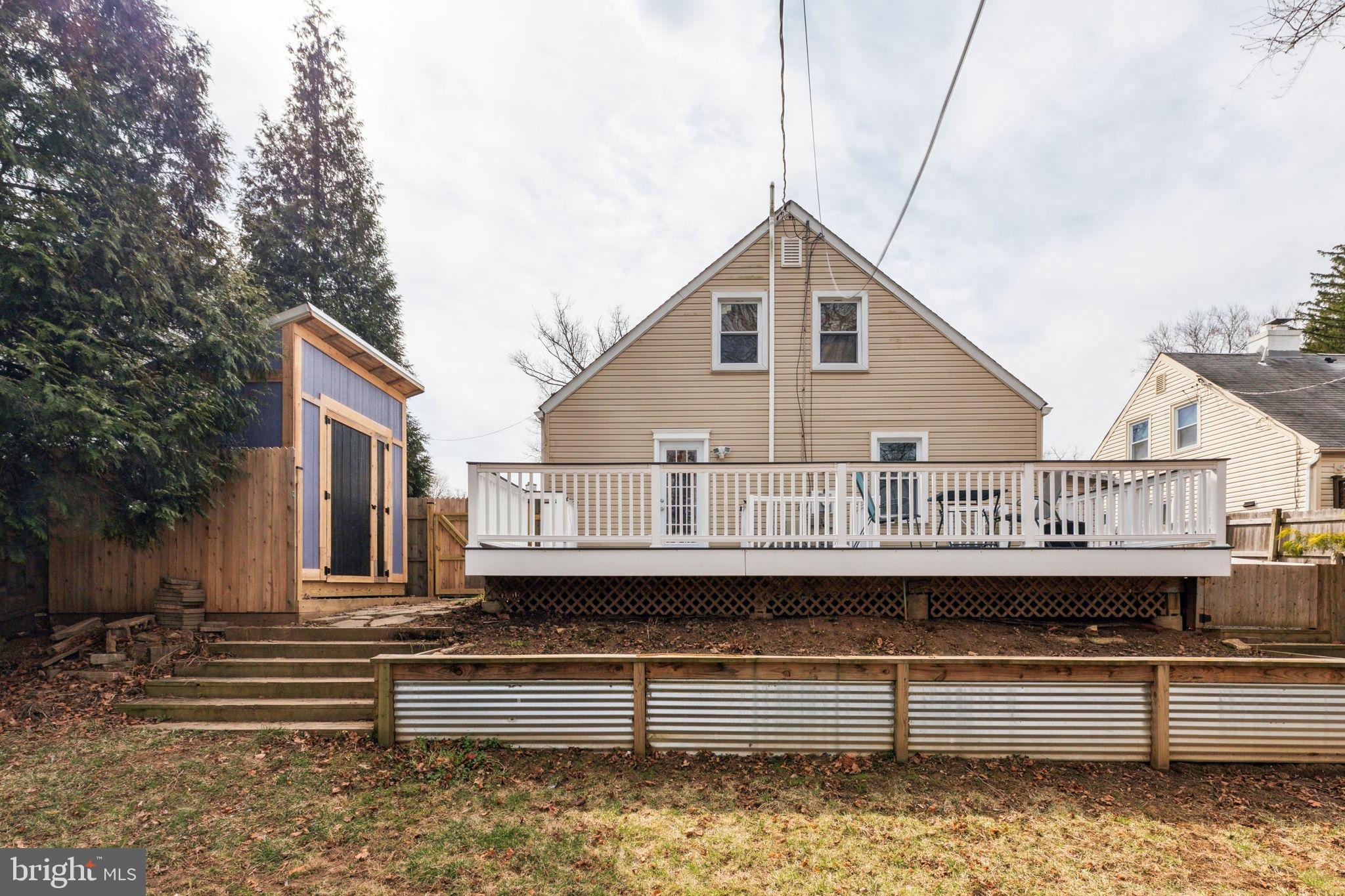 ROSLYN - Residential