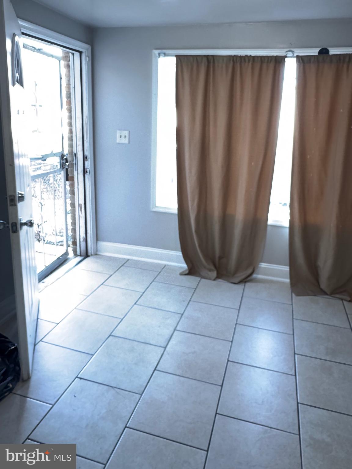 EASTWICK - Residential