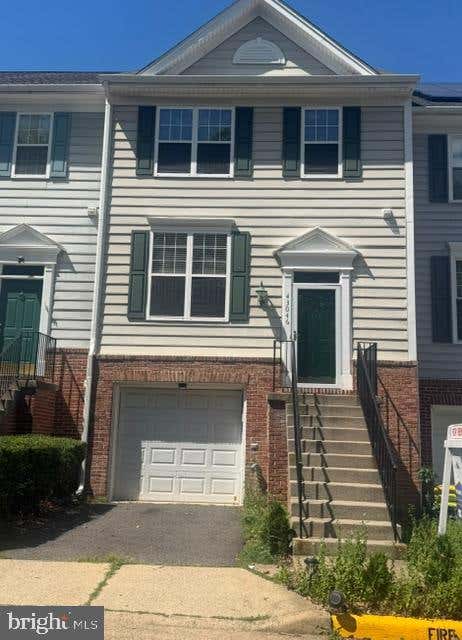 Townhouse For Rent - 43046 Francis Square<br/> CHANTILLY, VA 20152