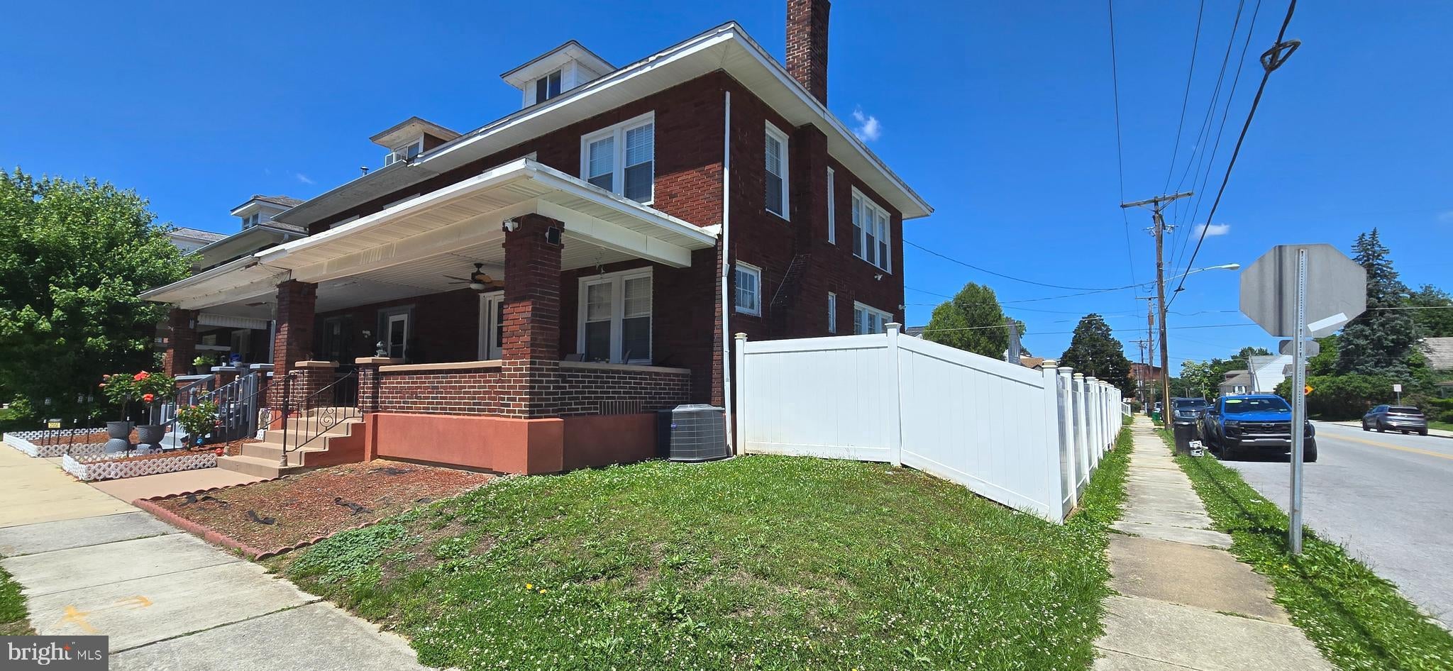 257 E JACKSON STREET