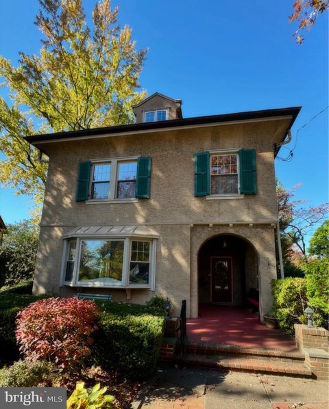 215 SUMMIT AVENUE JENKINTOWN PA 19046