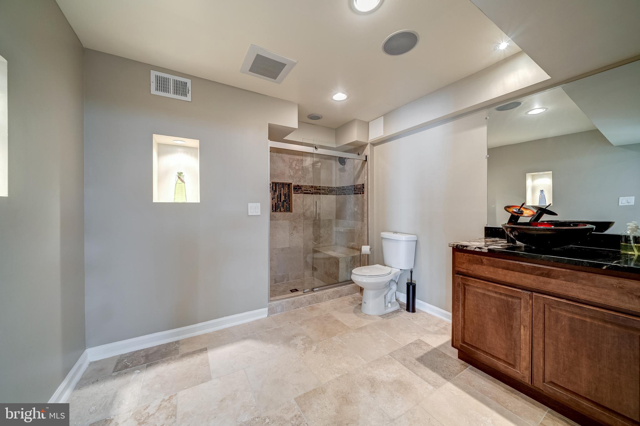 FRONTIER SPRING - Residential