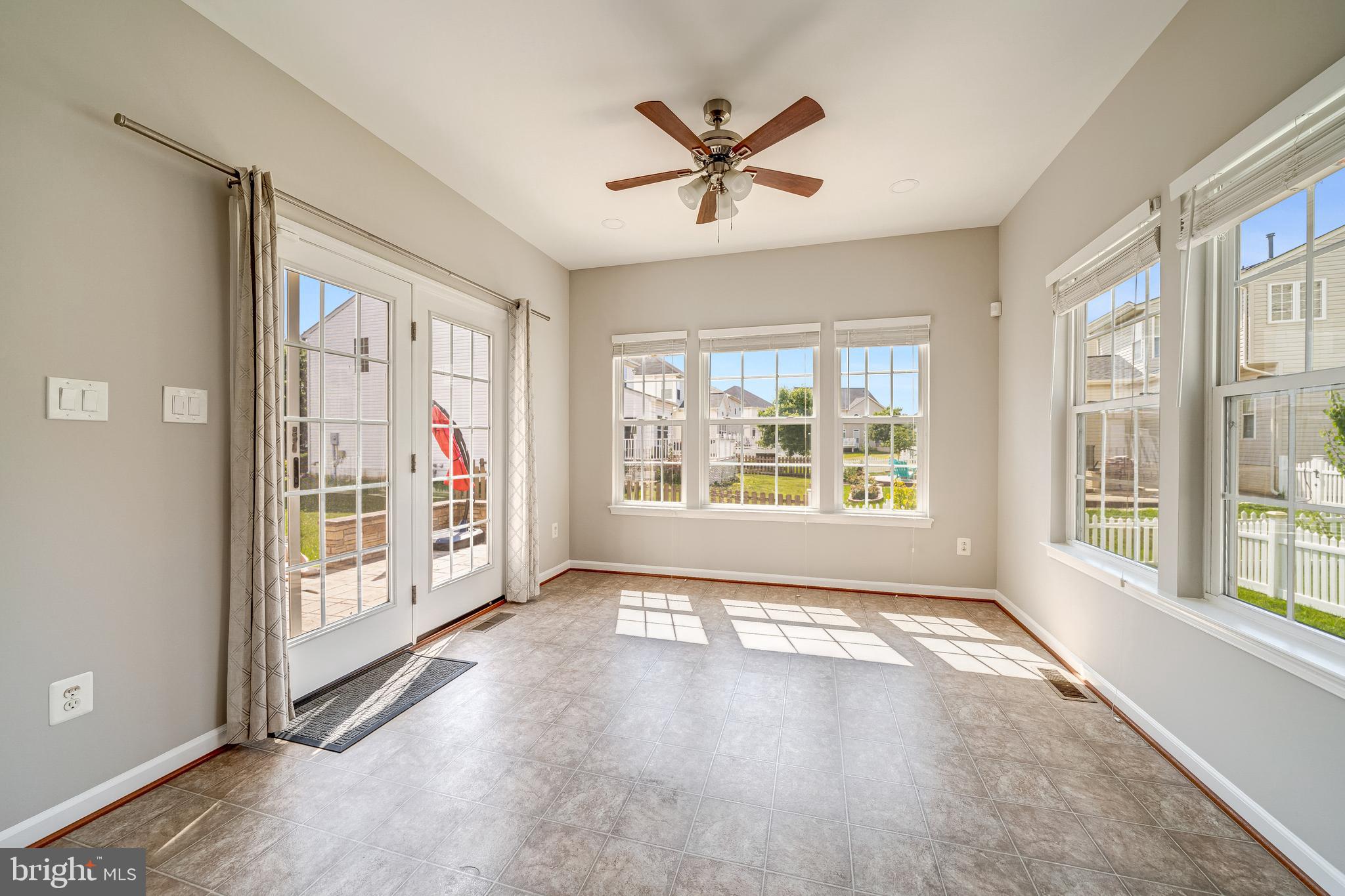 FRONTIER SPRING - Residential