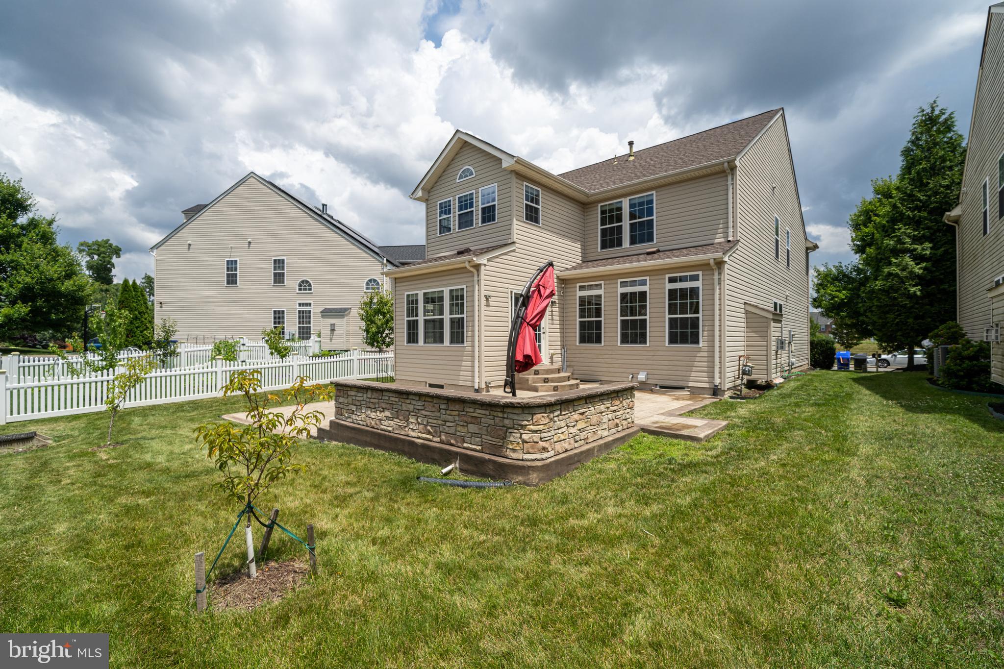 FRONTIER SPRING - Residential