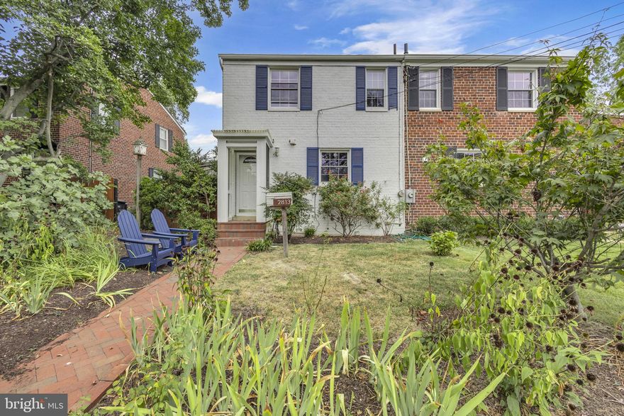 Perfectly positioned in sought-after Warwick Village, this refreshed and stylish duplex-style townhome offers more space than a traditional row home, with thoughtful updates throughout. The main level has been opened up to create a seamless flow for everyday living and entertaining, featuring rich hardwood floors, modern lighting, and a gas corner fireplace that sets the tone for cozy evenings in.

The updated kitchen pairs clean white cabinetry with striking quartz countertops and a vibrant backsplash, making it as functional as it is eye-catching. Built-in shelving adds both charm and storage, while large windows bathe the space in natural light.

Step through the living area to a covered patio—perfect for morning coffee, evening cocktails, or year-round plant tending under market lights. The fully fenced backyard offers space to garden, entertain and relax. 

Upstairs, you’ll find three bedrooms and a beautifully updated hall bath with a tub/shower combo and vanity with plenty of storage. The fully finished lower level provides a versatile family room or private guest suite, complete with a second full bath, laundry, and extra storage.

Just minutes to Del Ray’s vibrant shops, cafés, and farmer’s market, as well as Warwick Community Pool. Commuting is easy with the Potomac Yard Metro nearby, plus DASH bus access to Old Town, DC, Arlington, and the Pentagon. Explore the best of historic Alexandria and the Potomac Riverfront right at your doorstep.

Interested applicants can apply through the RentSpree link above. Pets are accepted on a case-by-case basis with a security deposit. No smoking allowed. Maximum of two incomes to qualify. Direct all questions to the listing agent and register all applications.