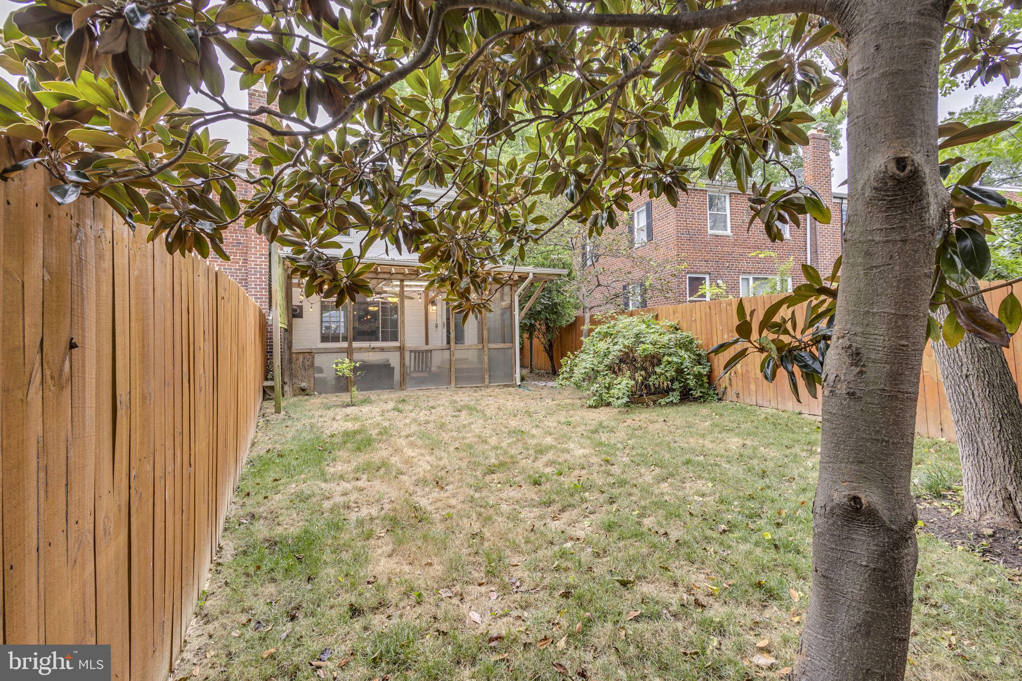 WARWICK VILLAGE - Residential Lease