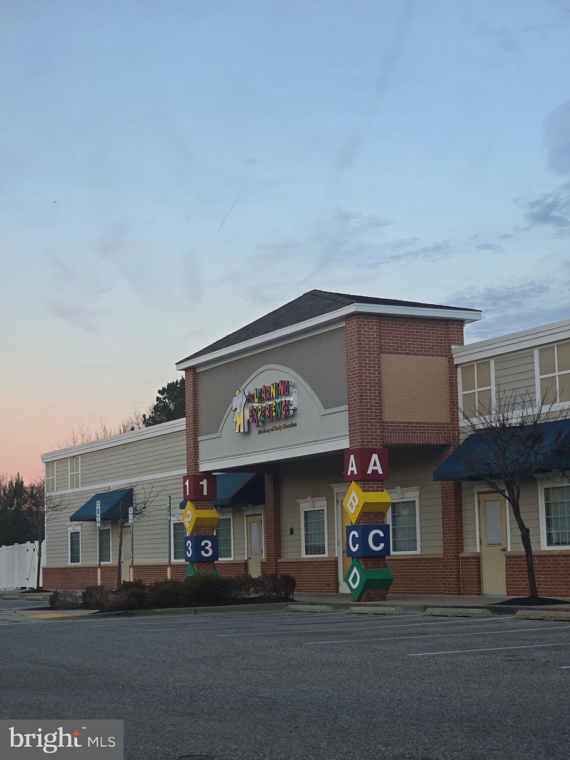 ST CHARLES SUB - HAMPSHIRE - Residential