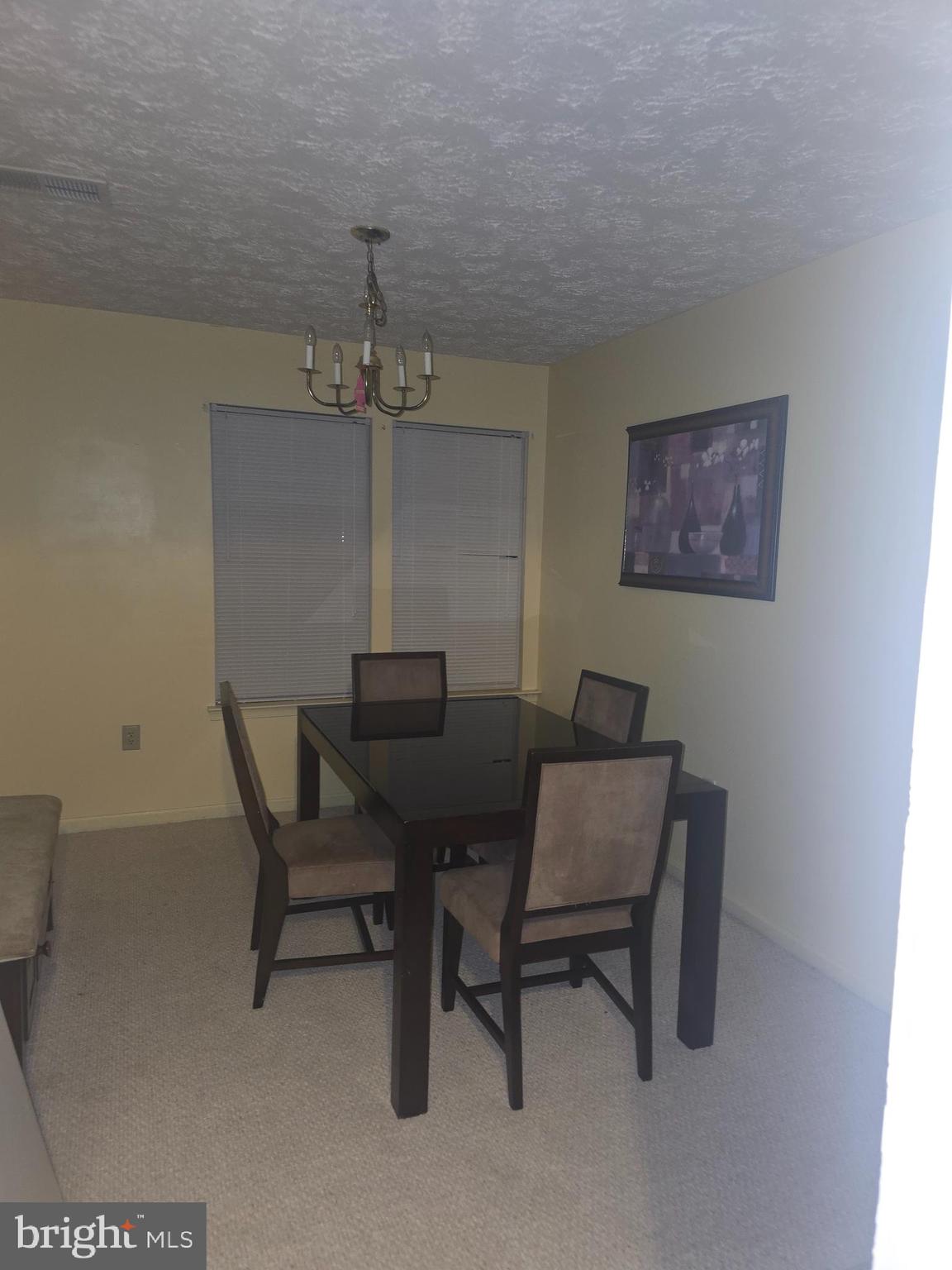 ST CHARLES SUB - HAMPSHIRE - Residential