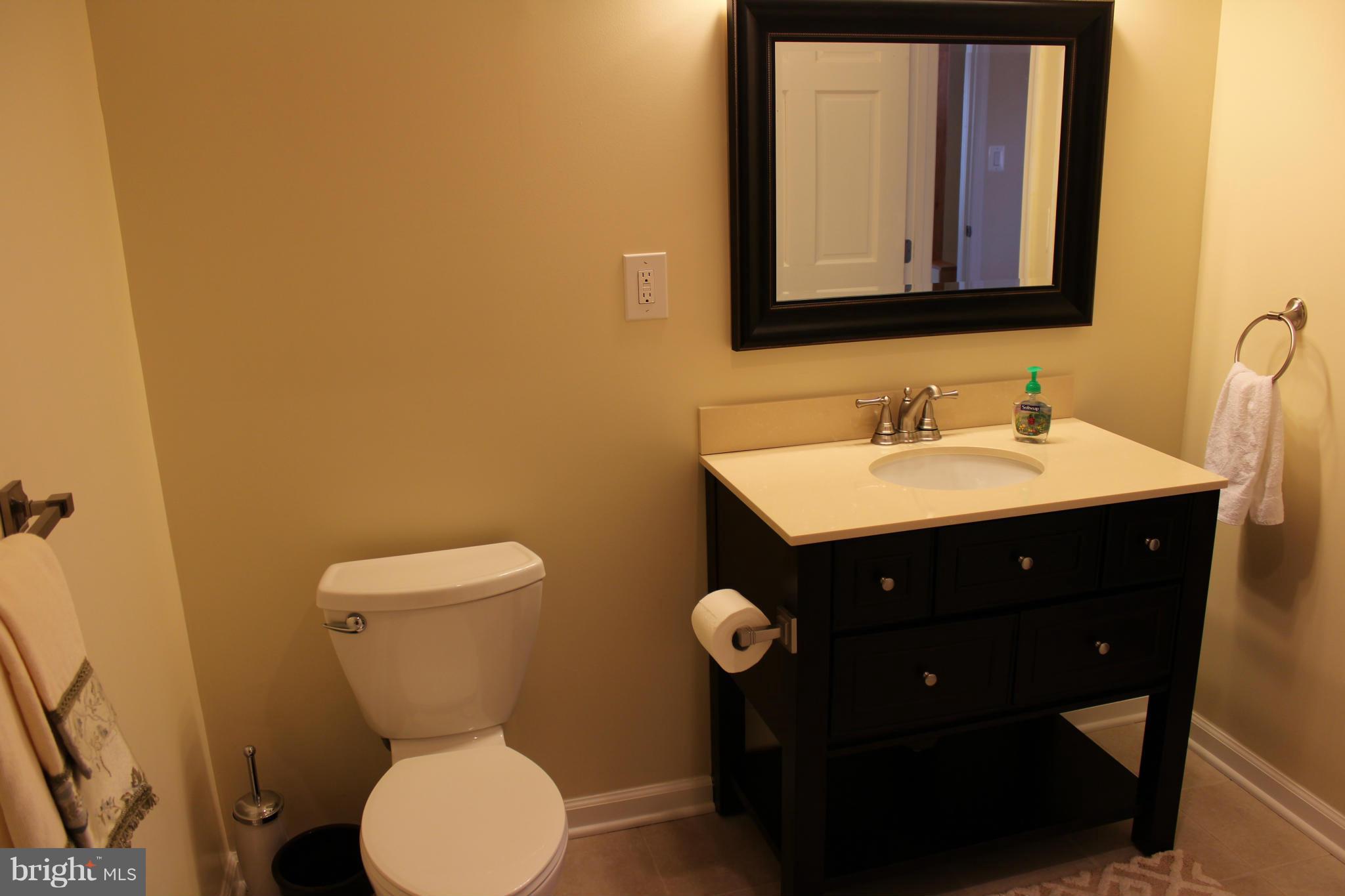 COBB ISLAND - Residential