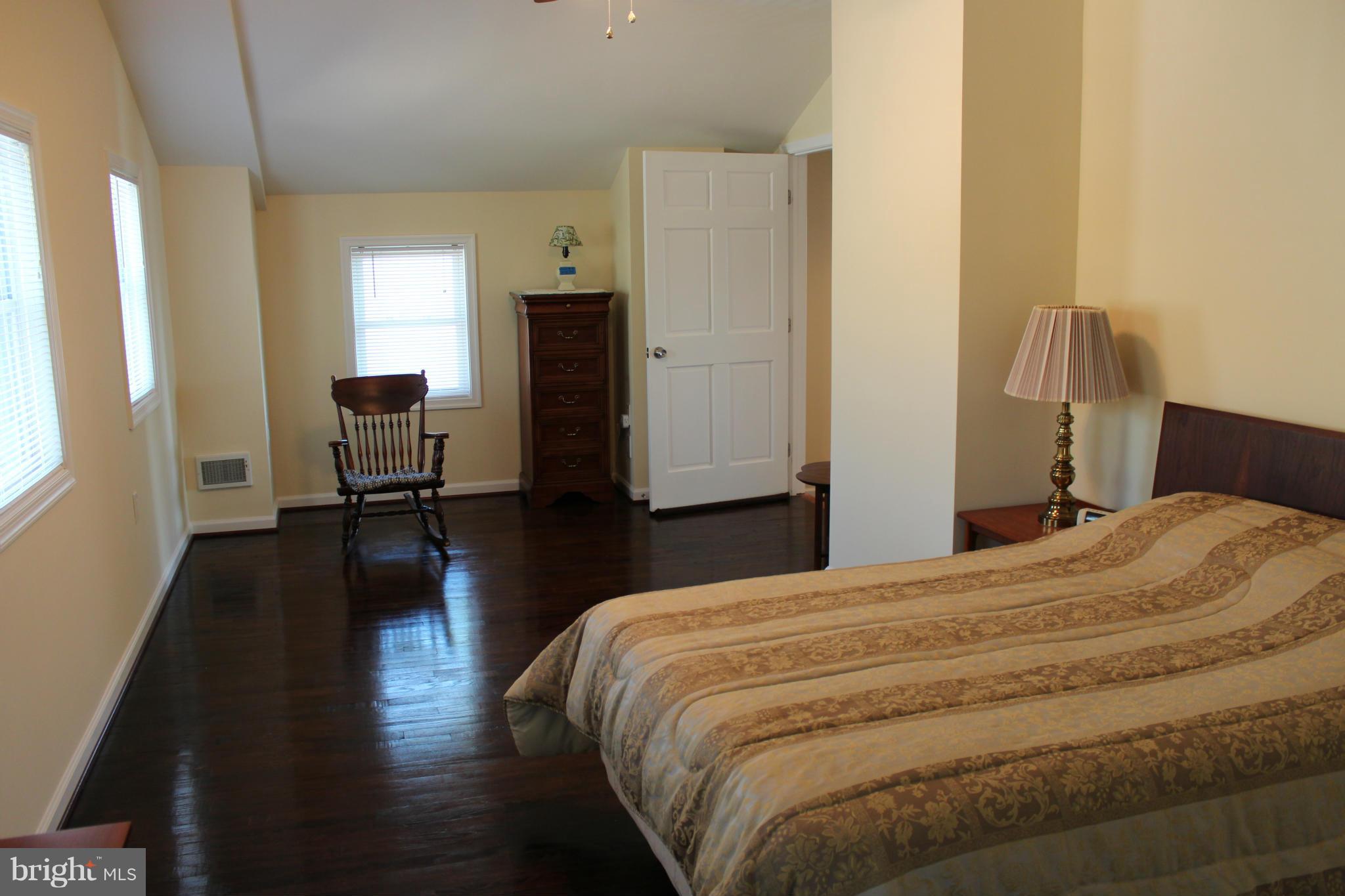 COBB ISLAND - Residential