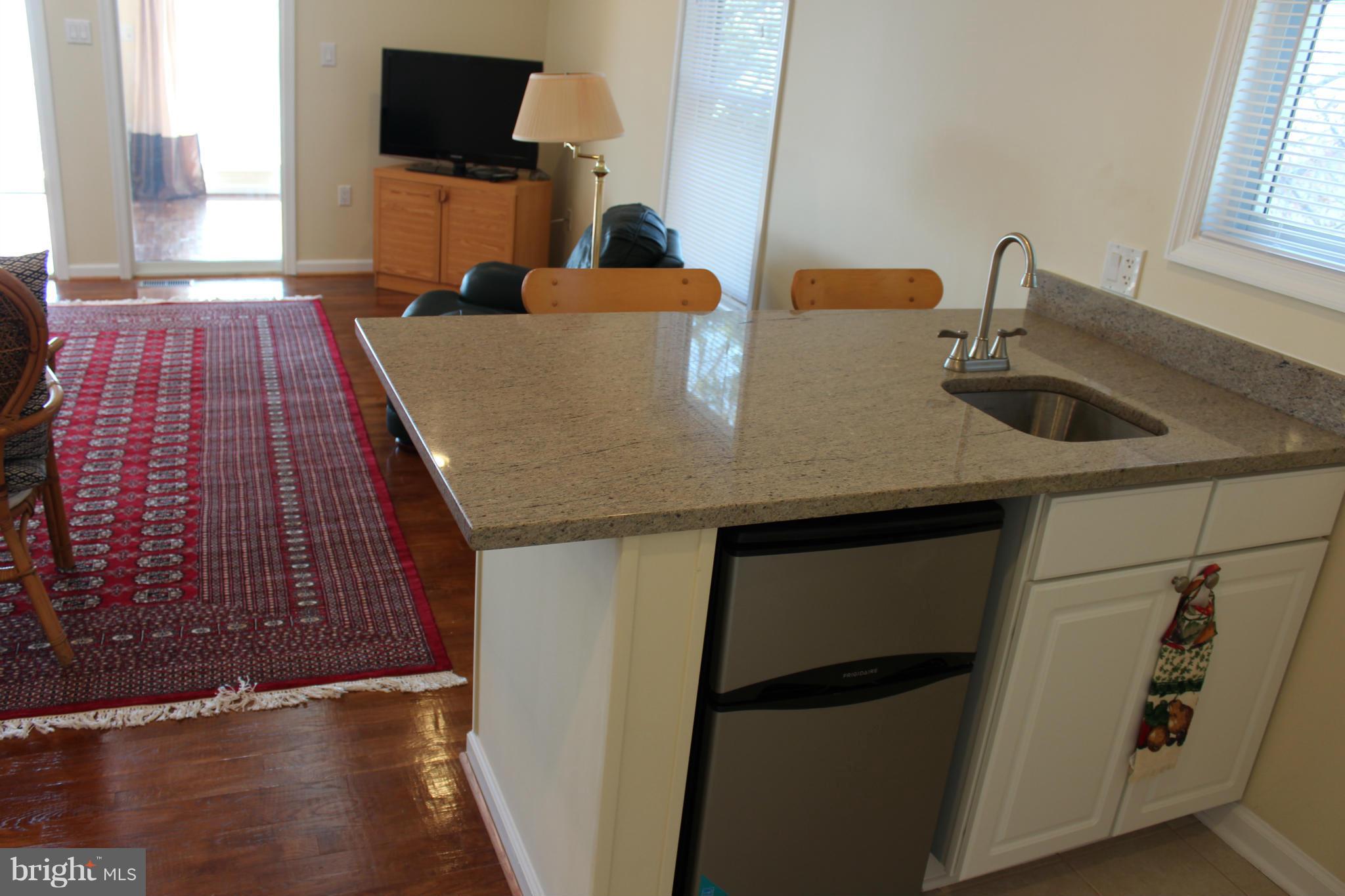 COBB ISLAND - Residential