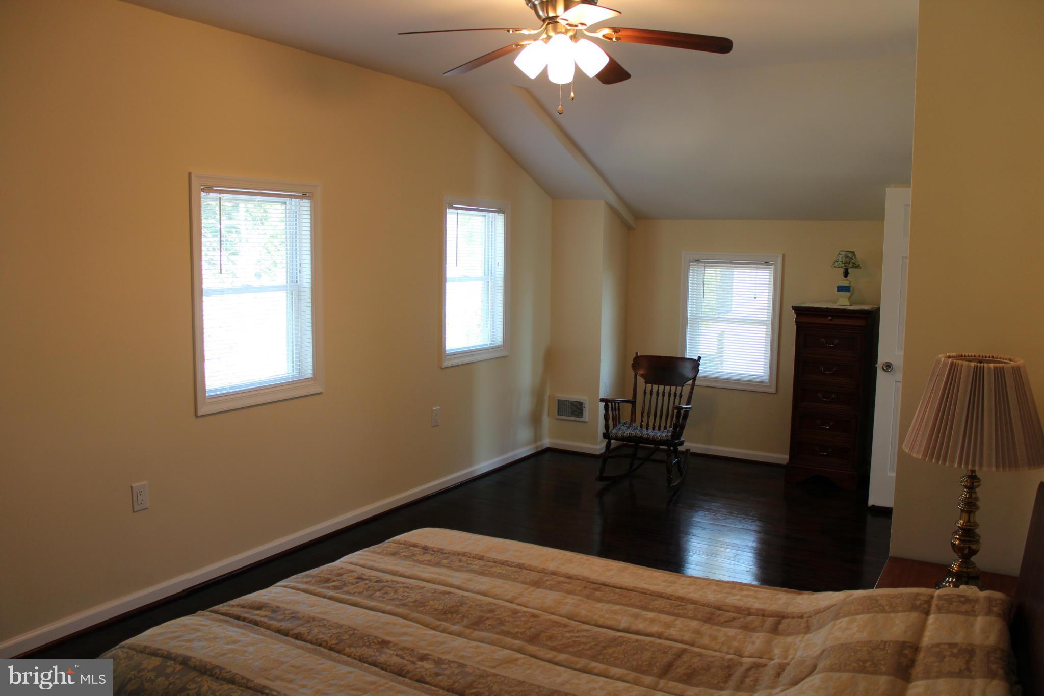 COBB ISLAND - Residential