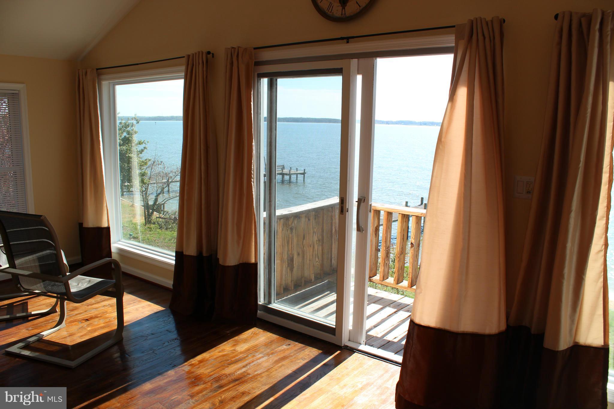 COBB ISLAND - Residential