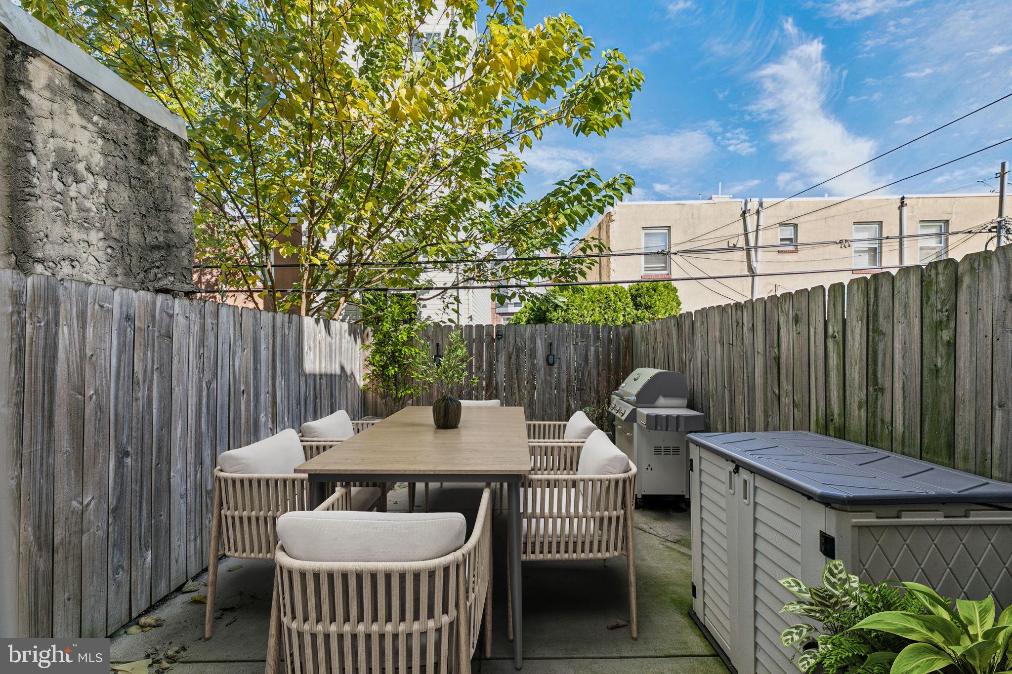 POINT BREEZE - Residential