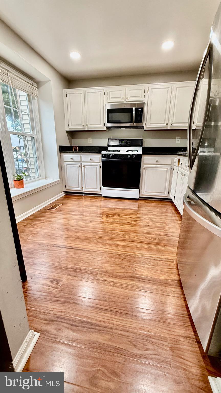 NEWGATE - Residential Lease